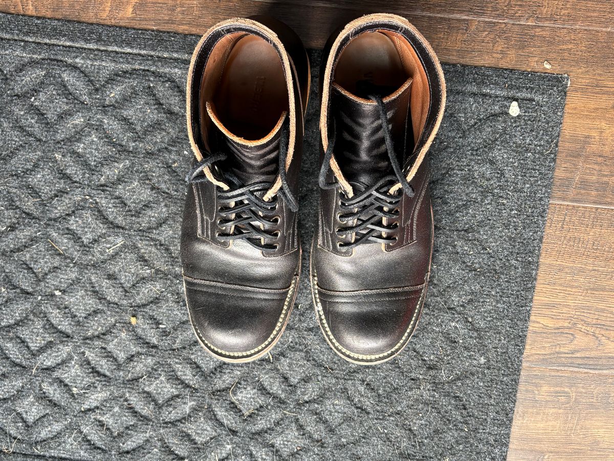 Photo by BootChemist on November 5, 2025 of the Viberg Service Boot in Horween Black Waxed Flesh.