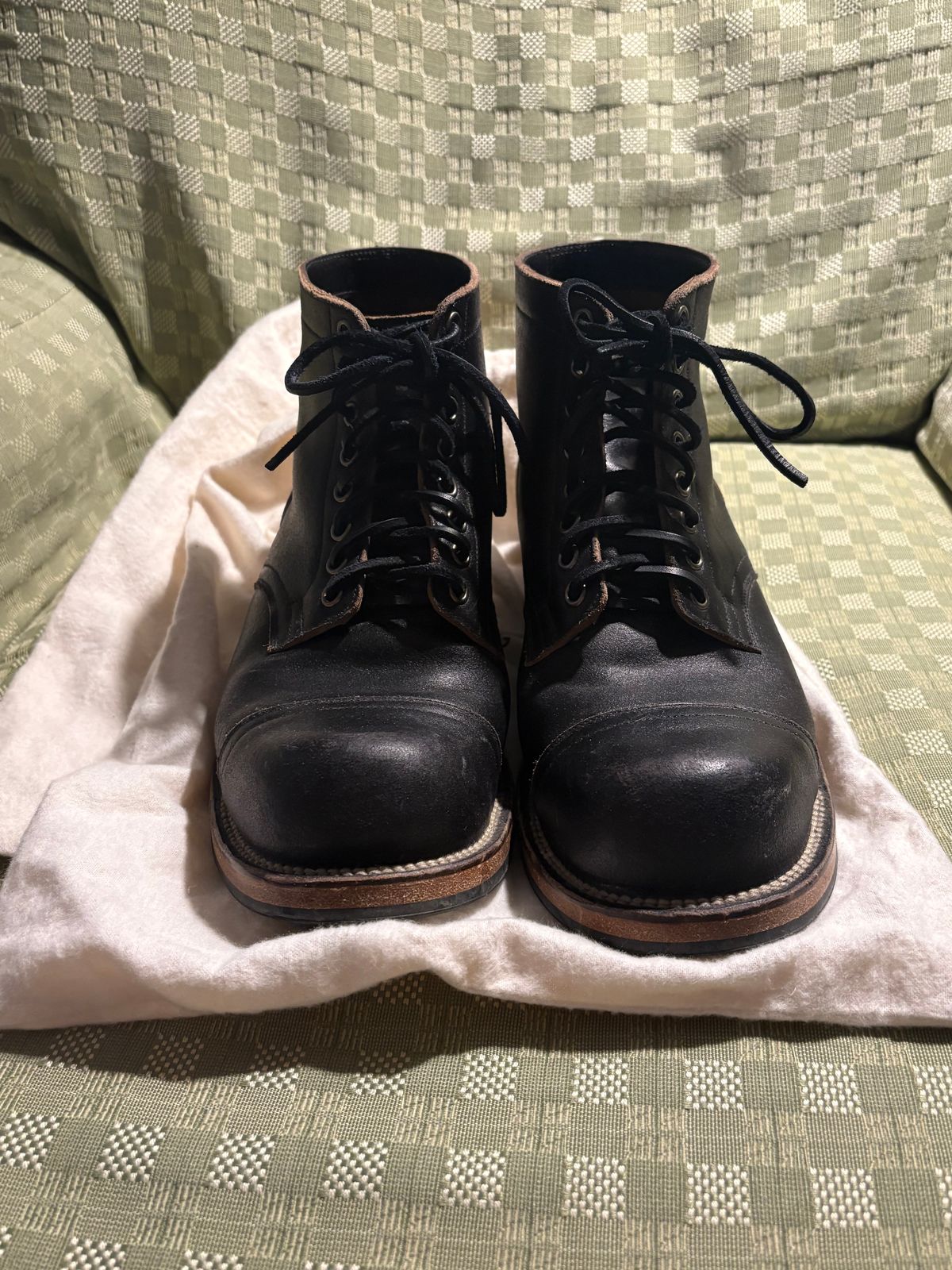 Photo by BootChemist on December 6, 2025 of the Viberg Service Boot in Horween Black Waxed Flesh.