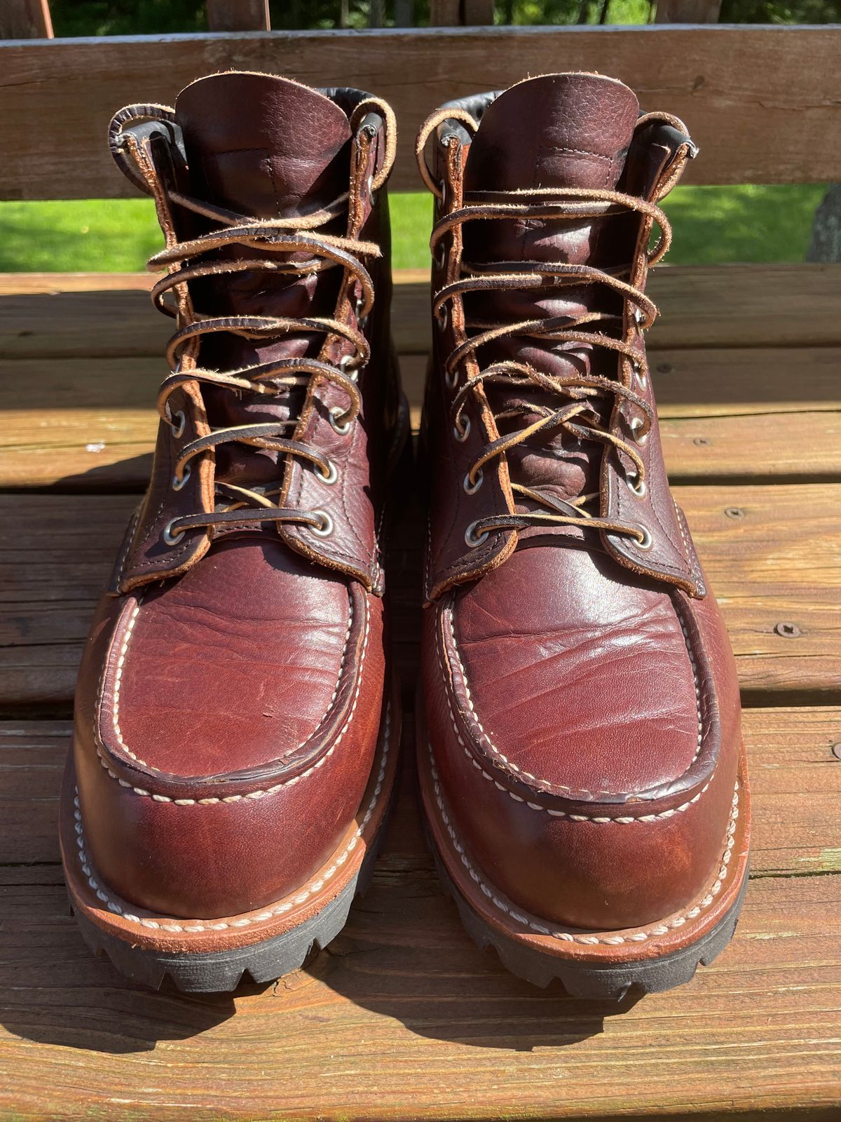 Photo by GTOby04 on June 23, 2025 of the Red Wing Roughneck in S.B. Foot Briar Oil Slick.