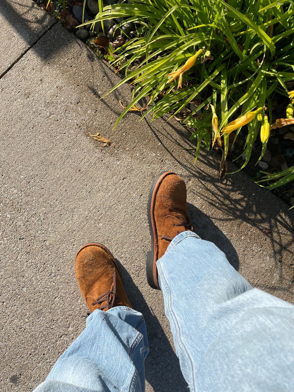 Photo by GTOby04 on June 18, 2026 of the Jim Green Shoellie Custom in Khaki Roughout.