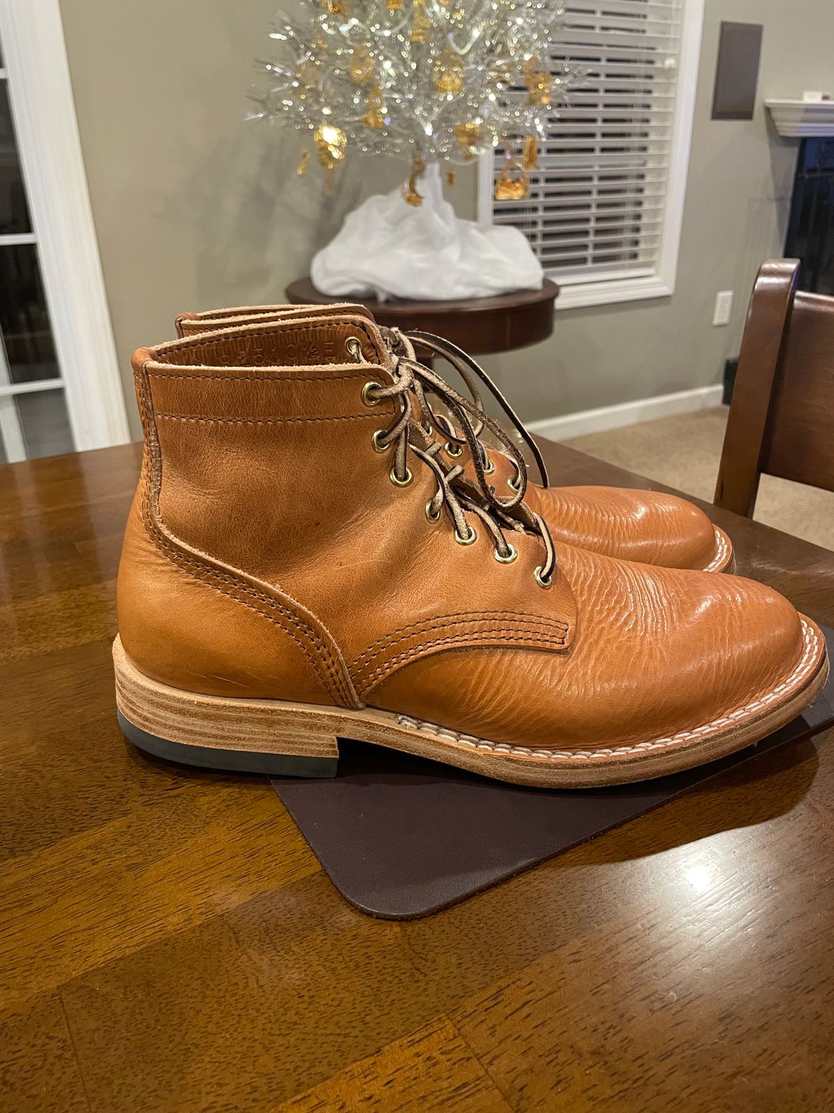 Photo by GTOby04 on December 4, 2025 of the Nicks Ivan Boot in Horween Light Natural Dublin.