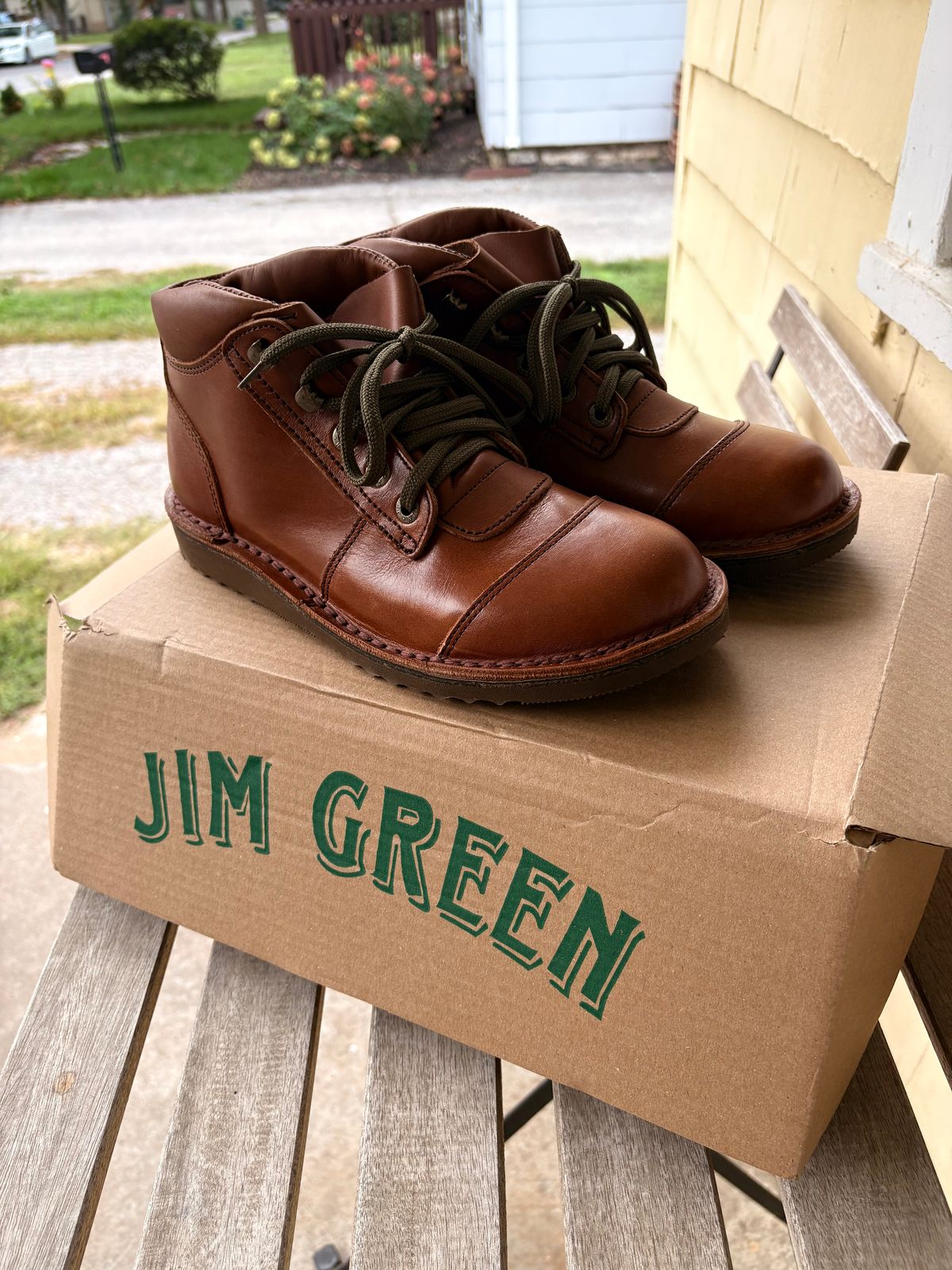 Photo by scottyp93 on October 1, 2025 of the Jim Green African Ranger in Natural Veg Tan.