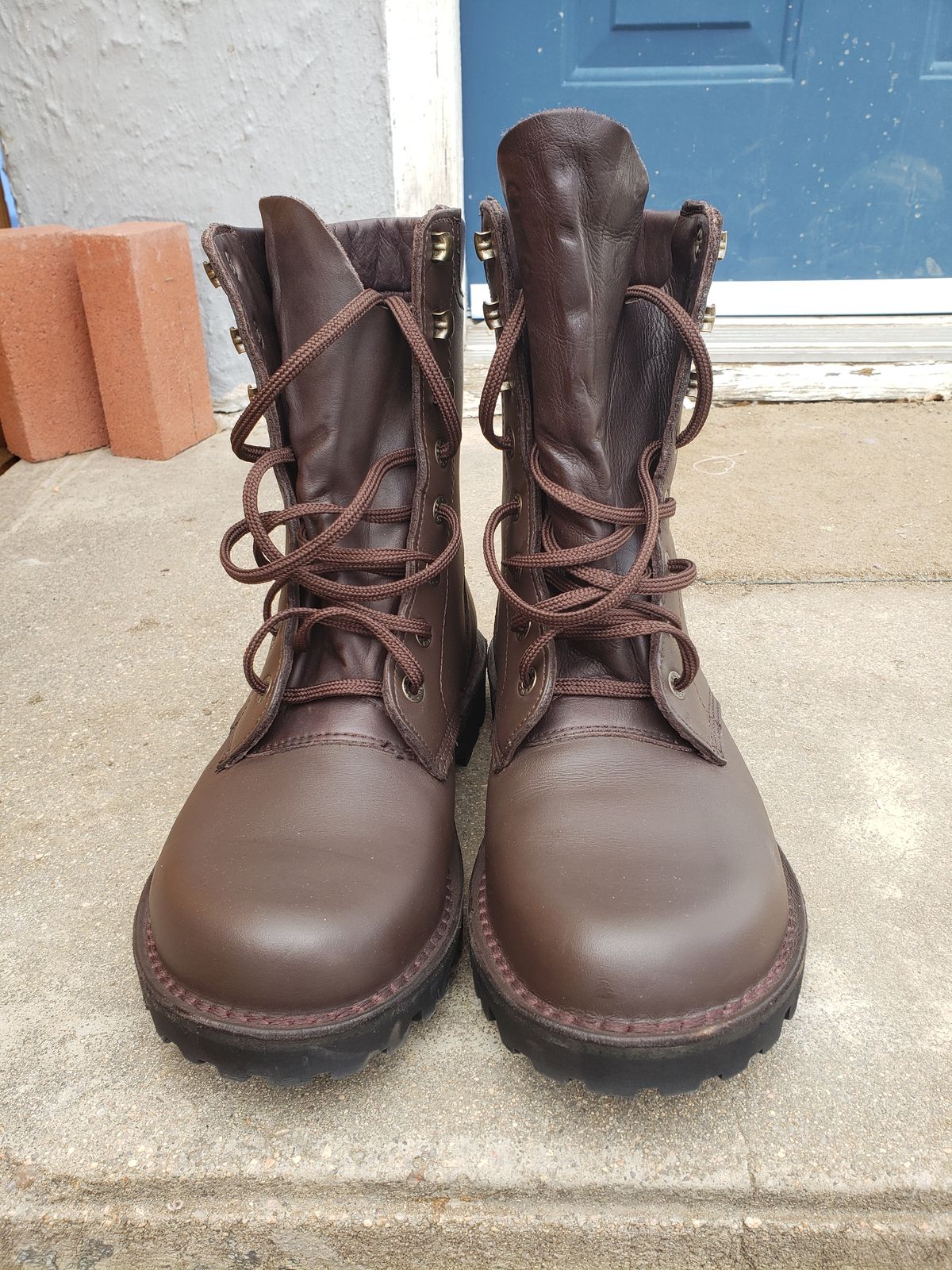 Photo by ThiccBilly on February 12, 2026 of the Jim Green AR8 in Brown Full Grain.