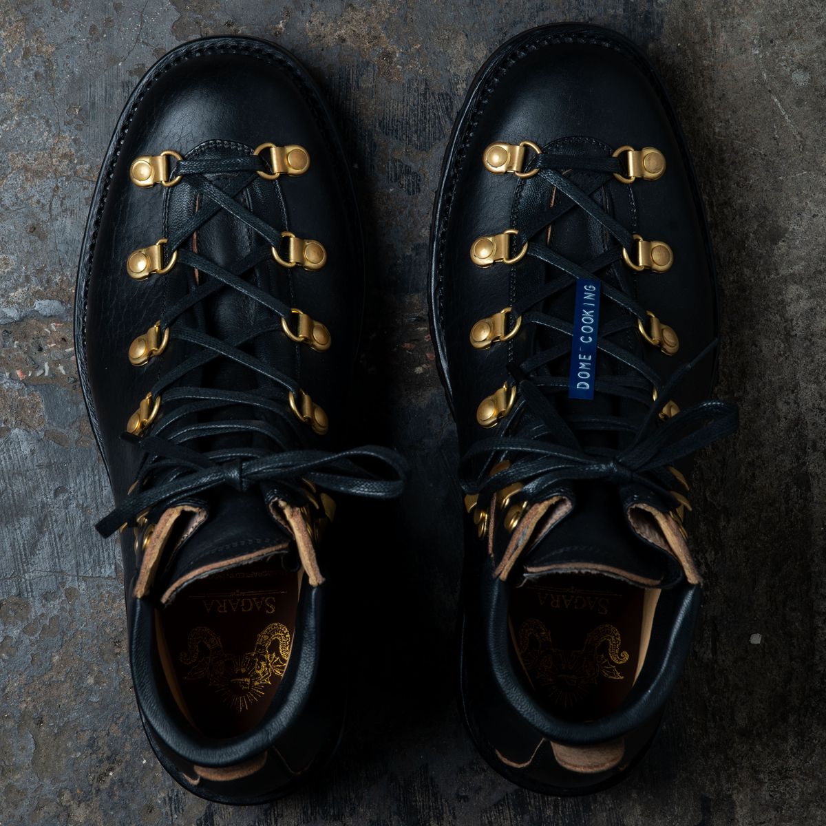 Photo by iqbal.ibos on November 1, 2025 of the Sagara Trailmaster in Arborwax Blackrust.