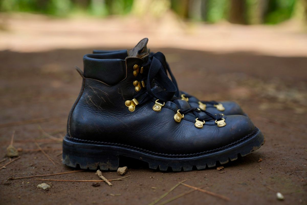 Photo by iqbal.ibos on January 5, 2026 of the Sagara Trailmaster in Arborwax Blackrust.