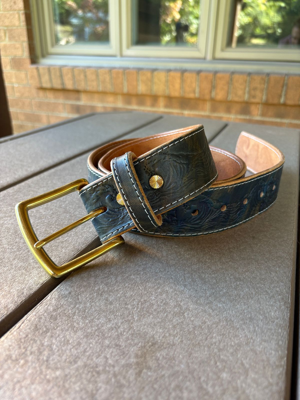 Photo by kablamb11 on October 2, 2025 of the Harker Leatherworks Squall Belt in Marbled Blue Overdyed Wickett and Craig Bridle.