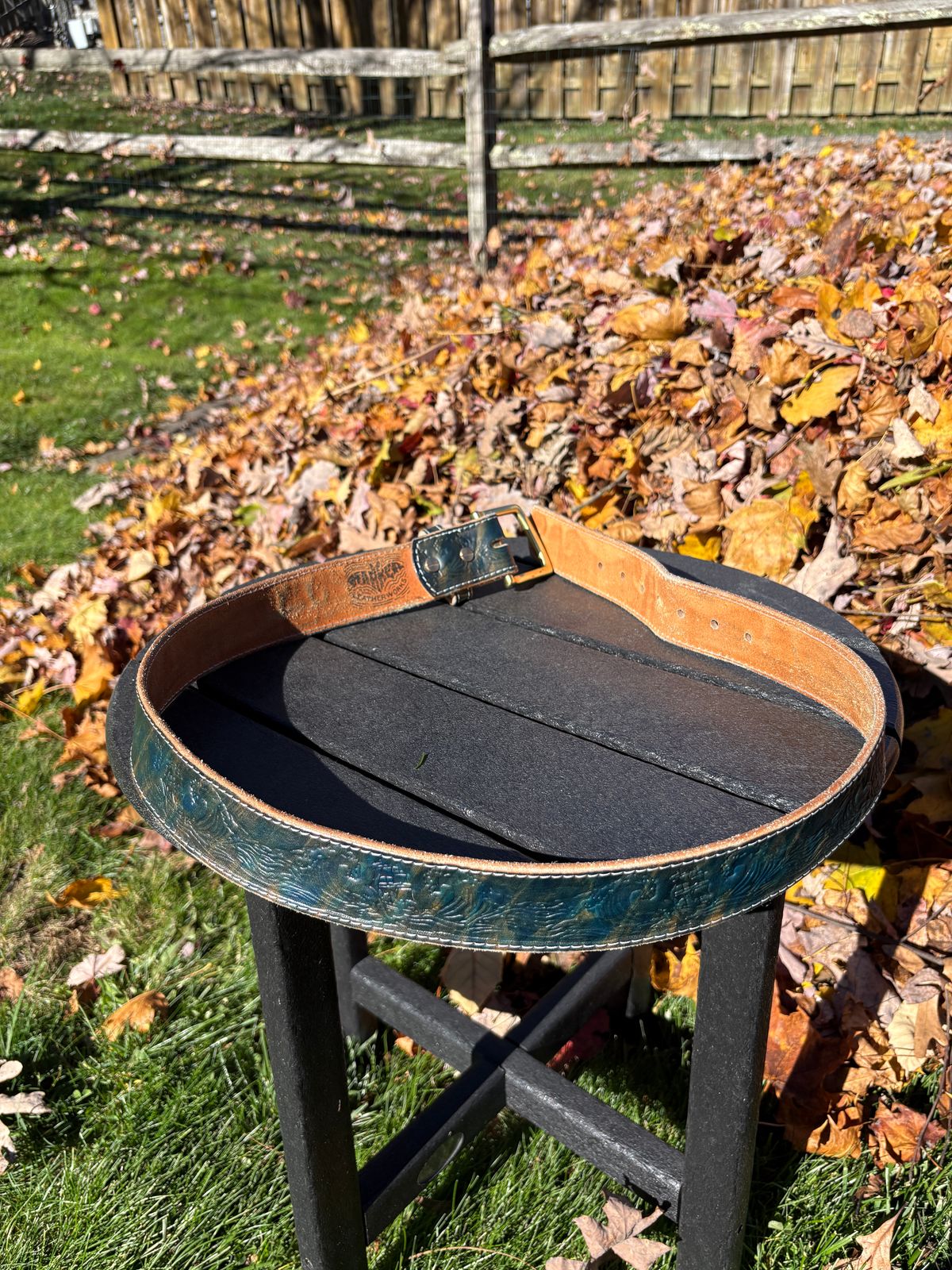 Photo by kablamb11 on November 4, 2025 of the Harker Leatherworks Squall Belt in Marbled Blue Overdyed Wickett and Craig Bridle.