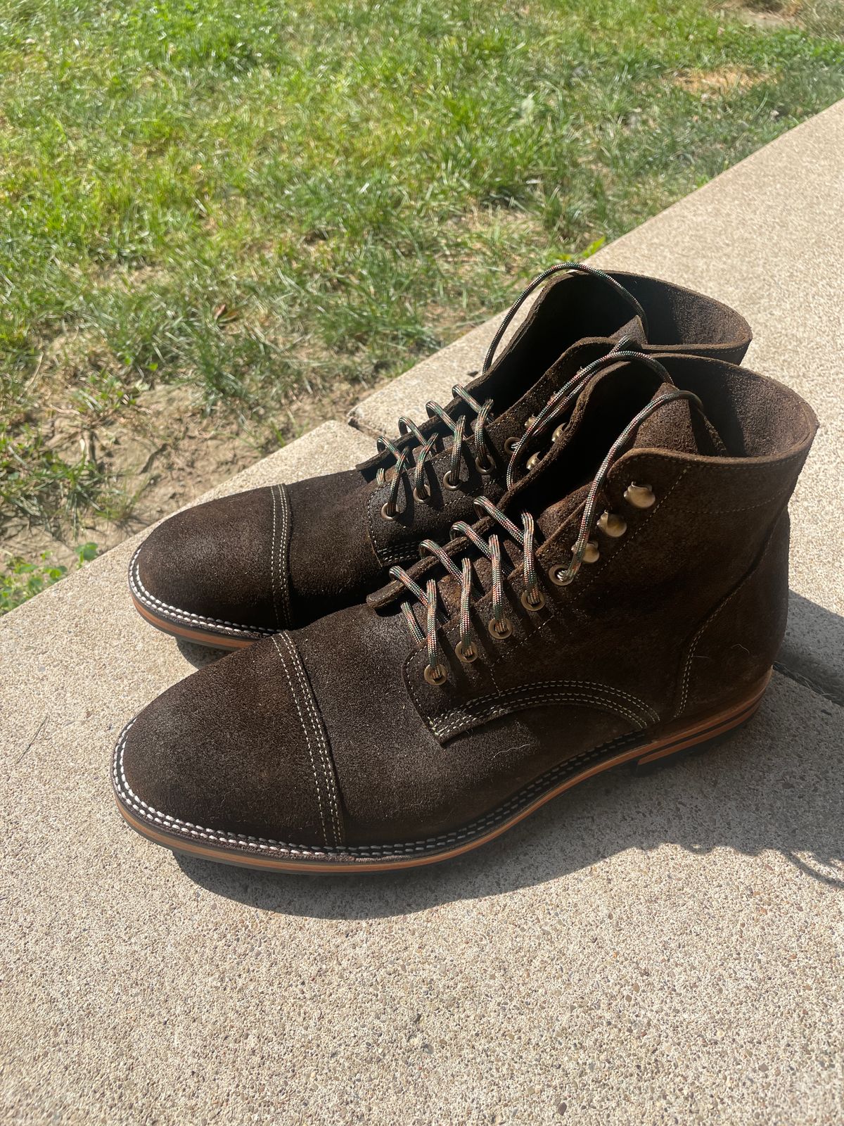 Photo by kablamb11 on August 4, 2025 of the Parkhurst The Richmond in C.F Stead Dark Olive Waxed Roughout.