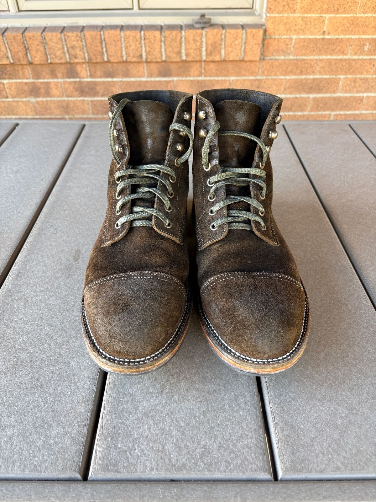Photo by kablamb11 on March 1, 2026 of the Parkhurst The Richmond in C.F Stead Dark Olive Waxed Roughout.