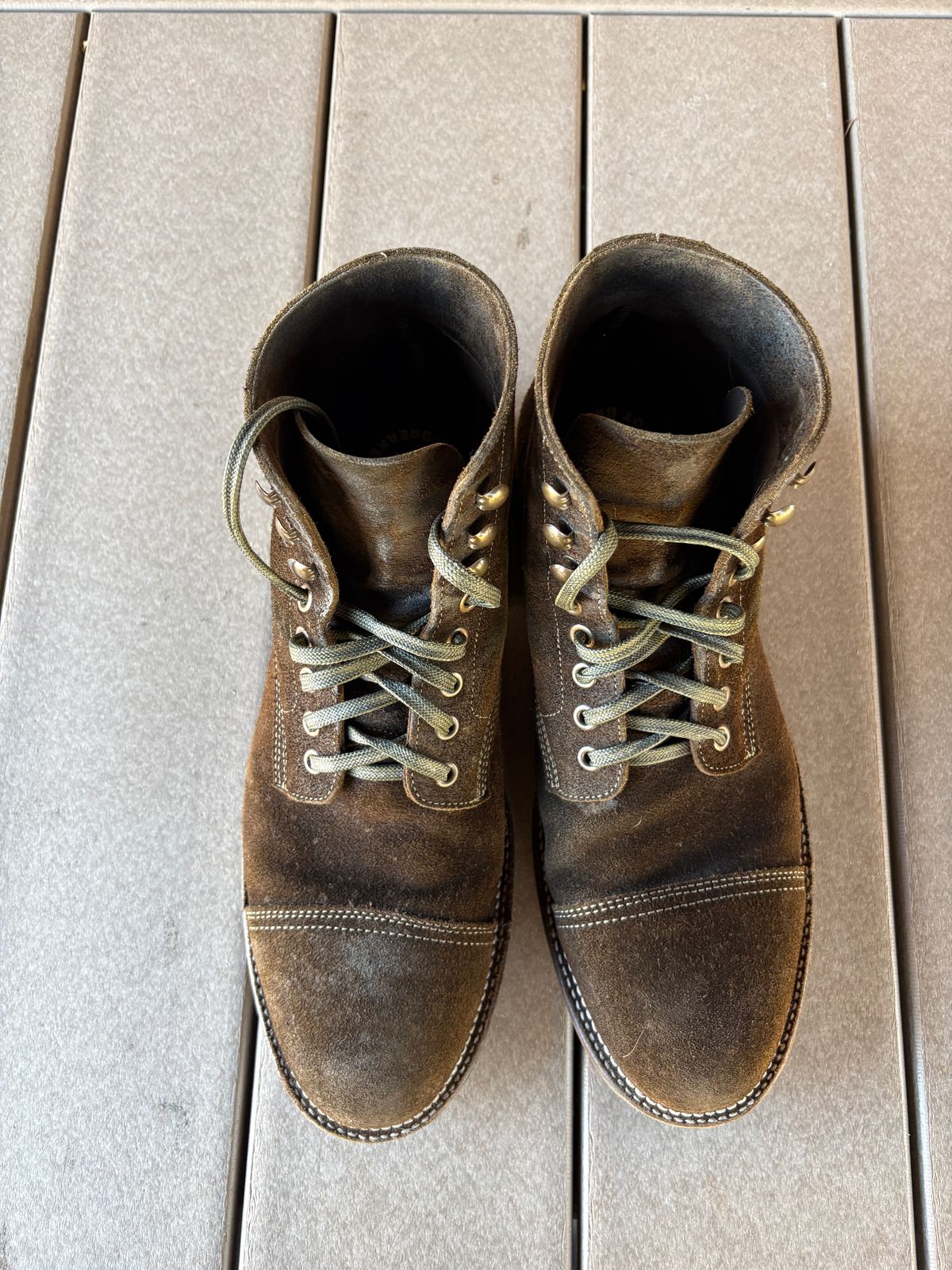 Photo by kablamb11 on March 1, 2026 of the Parkhurst The Richmond in C.F Stead Dark Olive Waxed Roughout.