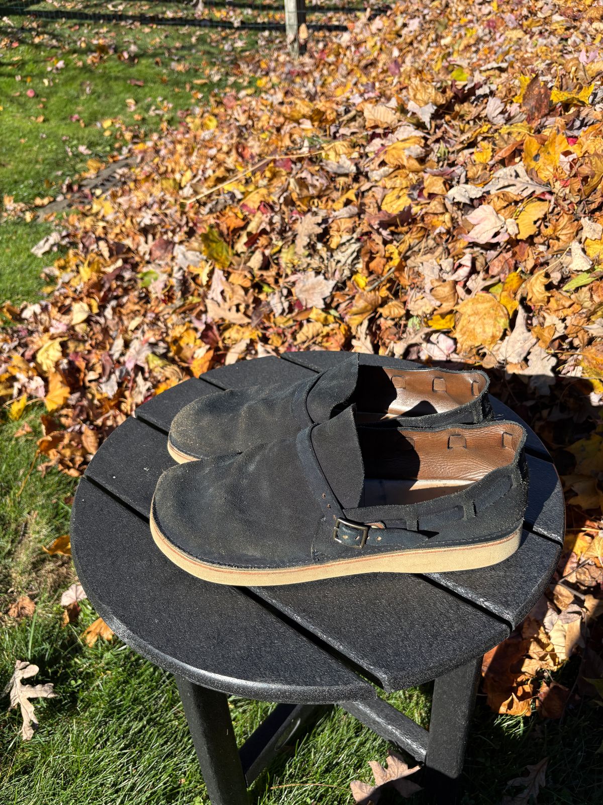 Photo by kablamb11 on November 4, 2025 of the Oak Street Bootmakers Country Loafer in Horween Natural Indigo Chromexcel Roughout.
