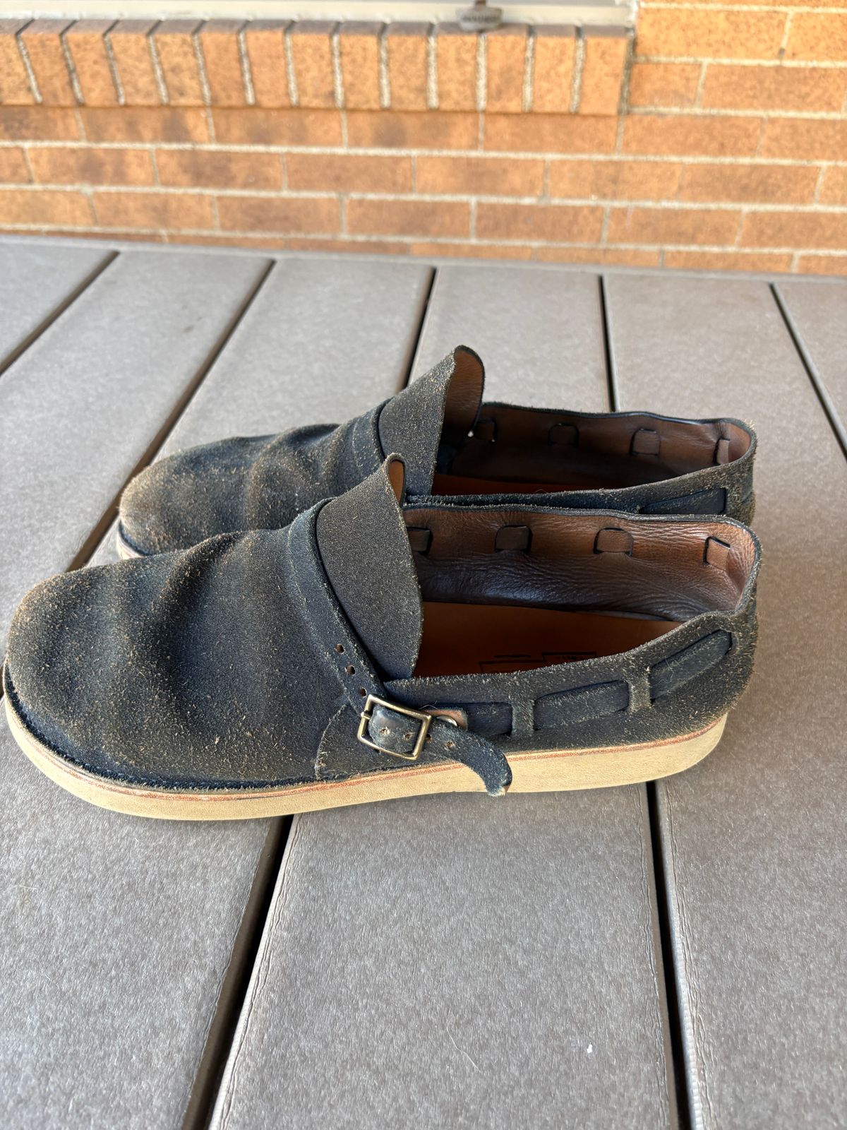 Photo by kablamb11 on March 1, 2026 of the Oak Street Bootmakers Country Loafer in Horween Natural Indigo Chromexcel Roughout.