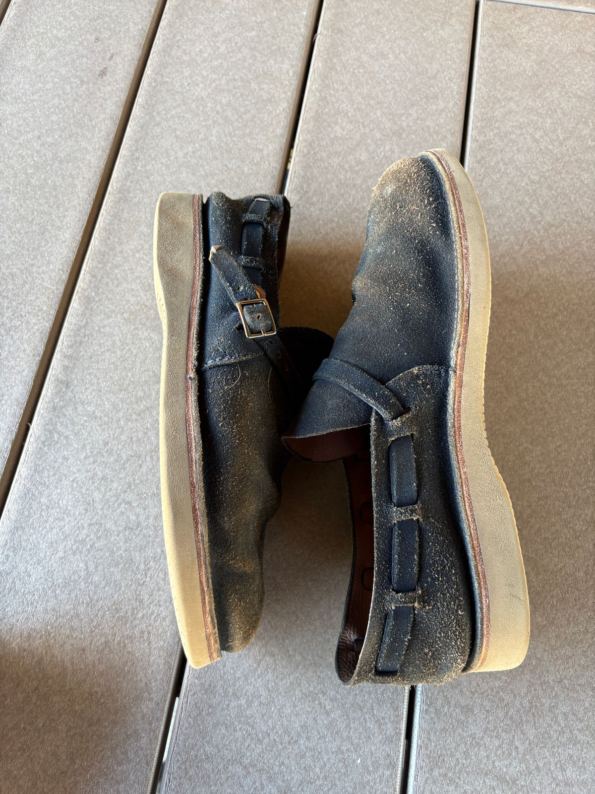 Photo by kablamb11 on March 1, 2026 of the Oak Street Bootmakers Country Loafer in Horween Natural Indigo Chromexcel Roughout.