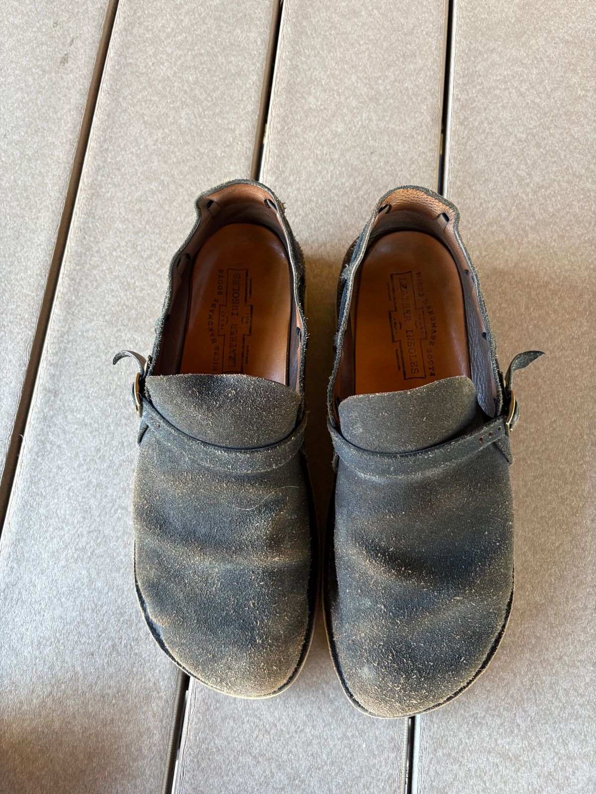 Photo by kablamb11 on March 1, 2026 of the Oak Street Bootmakers Country Loafer in Horween Natural Indigo Chromexcel Roughout.