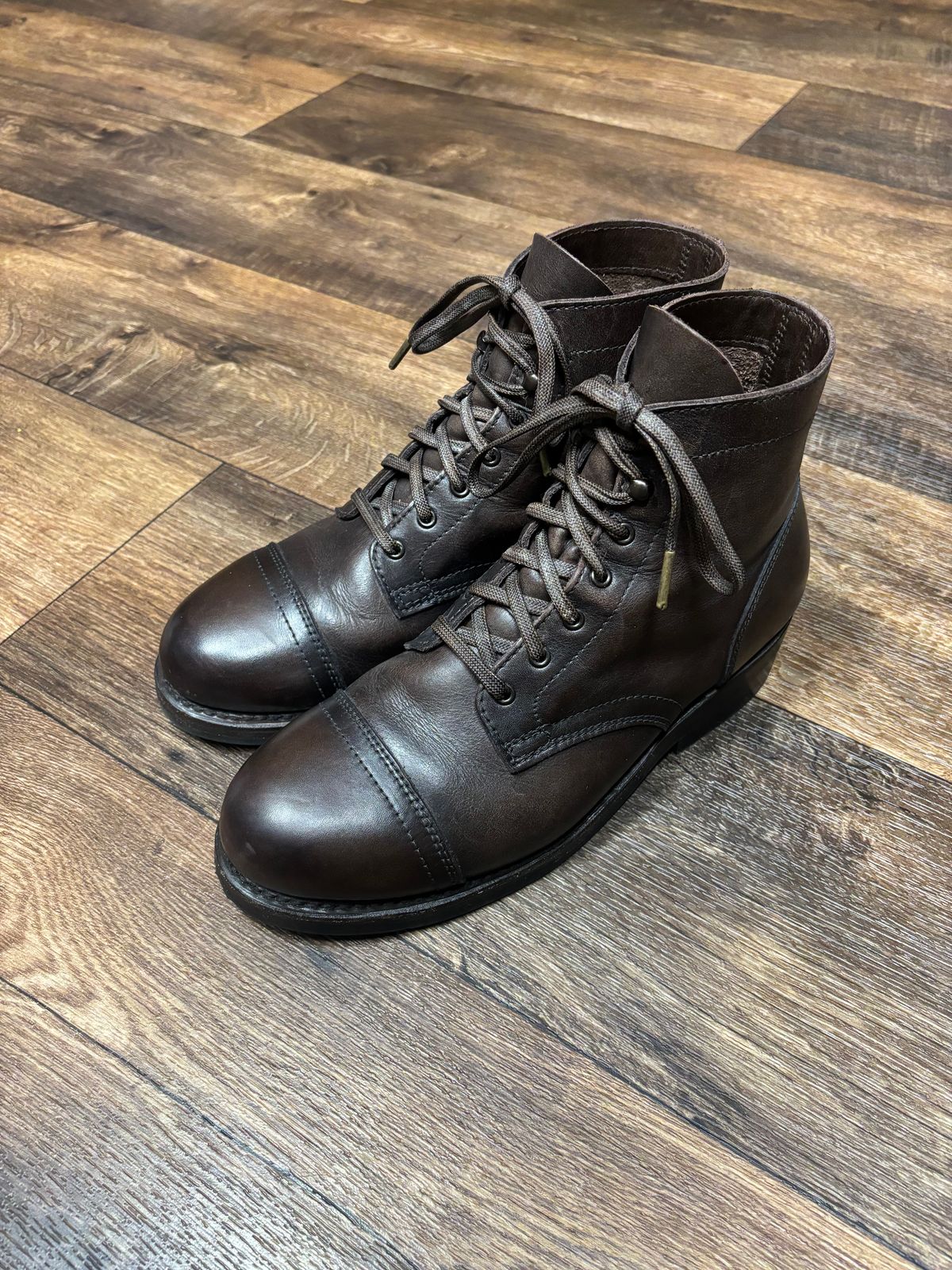 Photo by averagebootguy on March 4, 2026 of the Thursday Heritage Captain in Mustang.