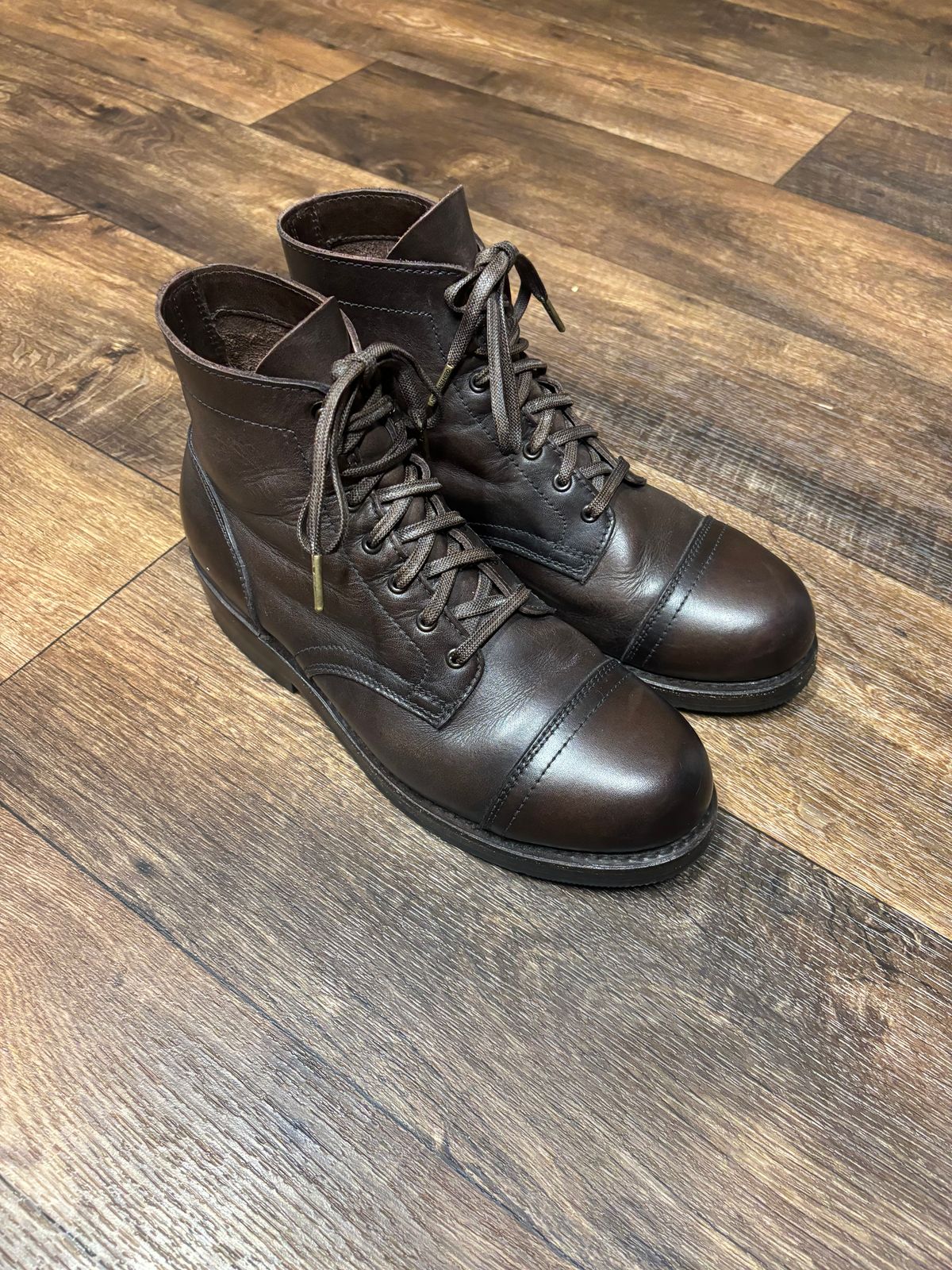 Photo by averagebootguy on March 4, 2026 of the Thursday Heritage Captain in Mustang.