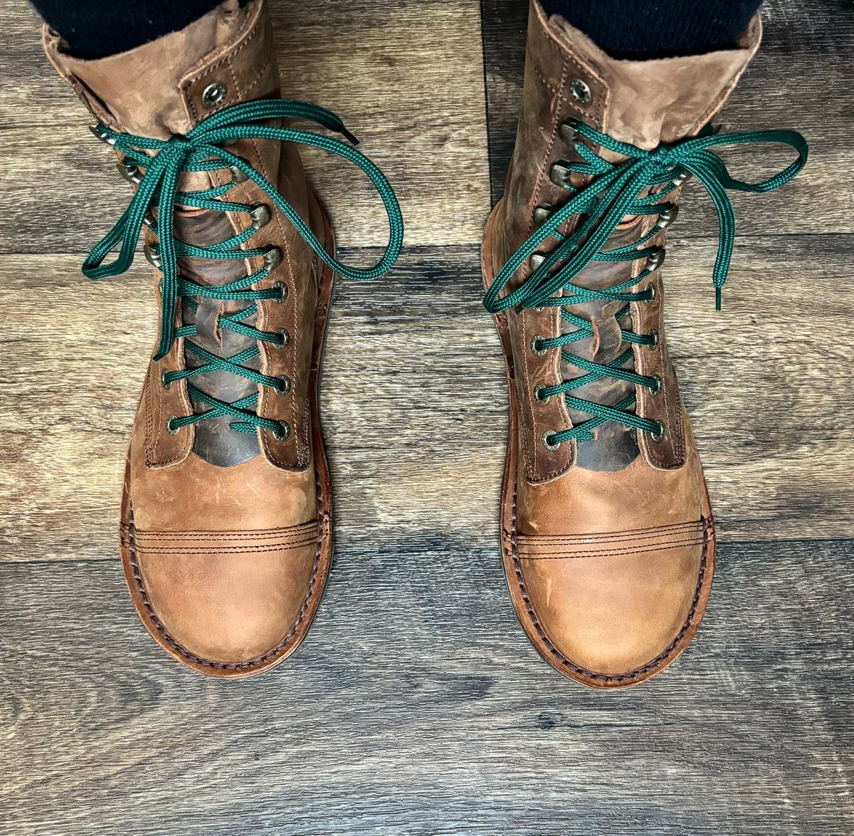 Photo by buddy1997 on February 18, 2026 of the Jim Green Barefoot African Trooper in Fudge Crazy Horse.