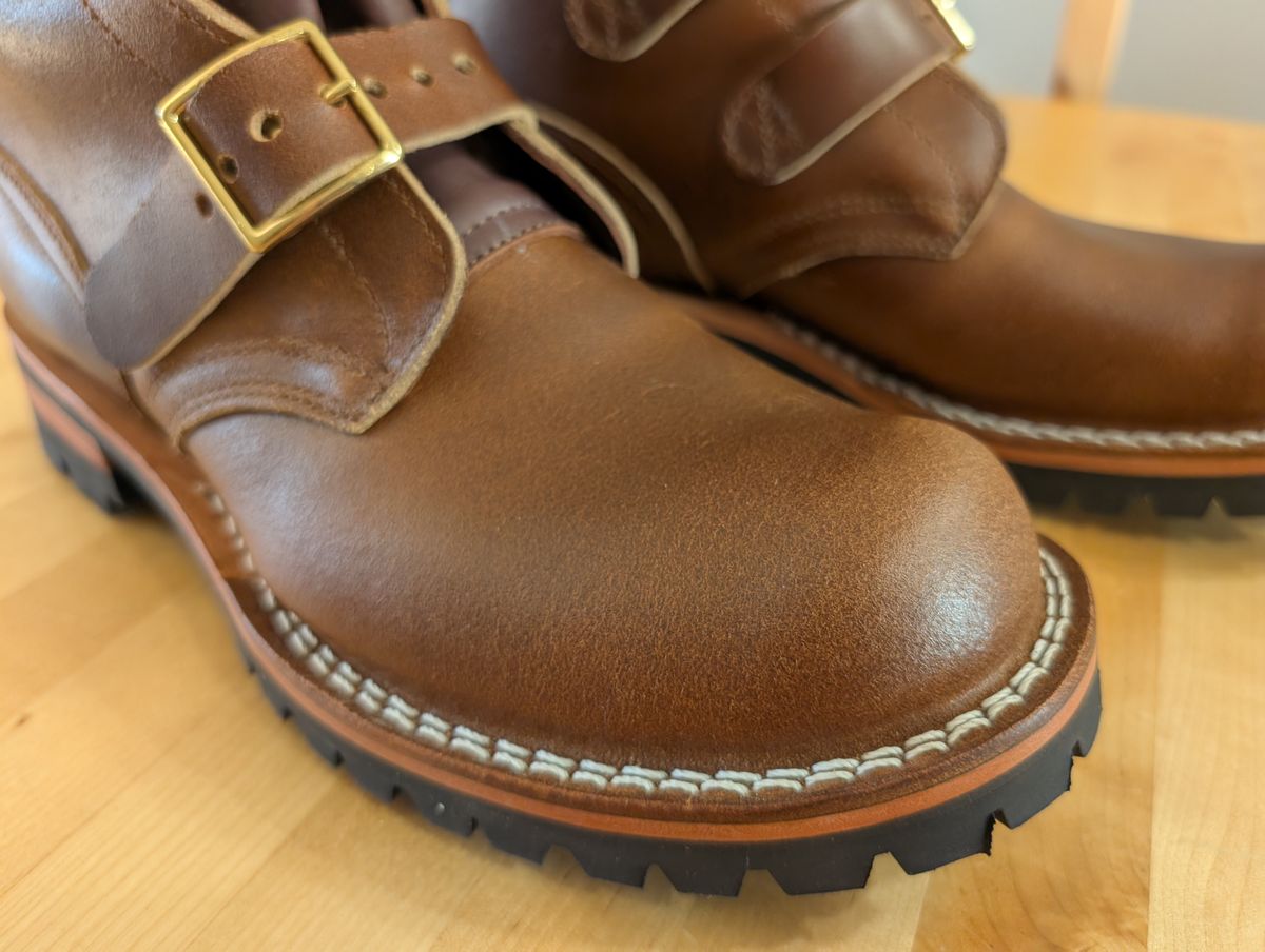 Photo by alkemest on September 13, 2025 of the Nicks TankerPro in Ember Waxed Flesh.