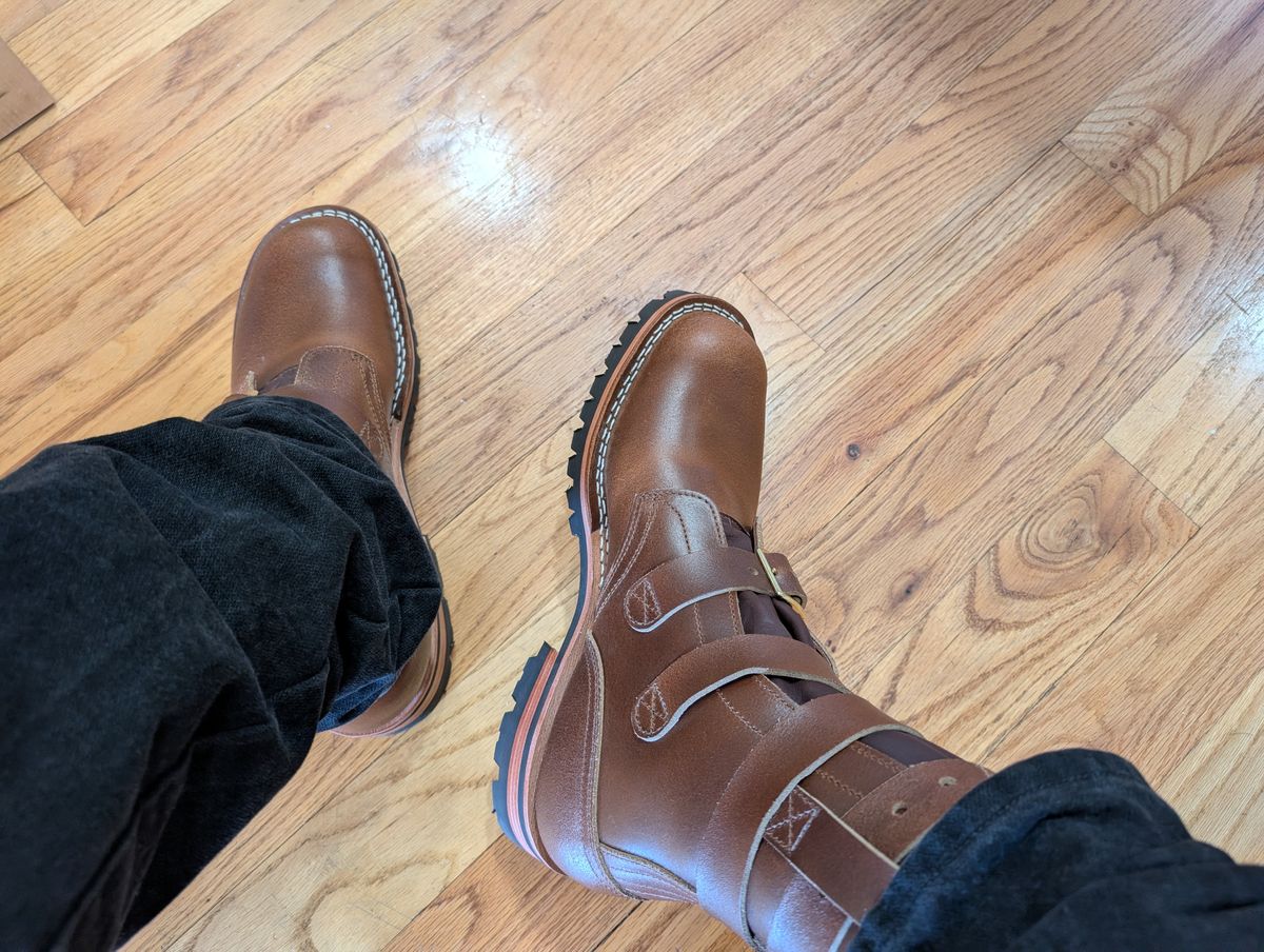 Photo by alkemest on September 13, 2025 of the Nicks TankerPro in Ember Waxed Flesh.