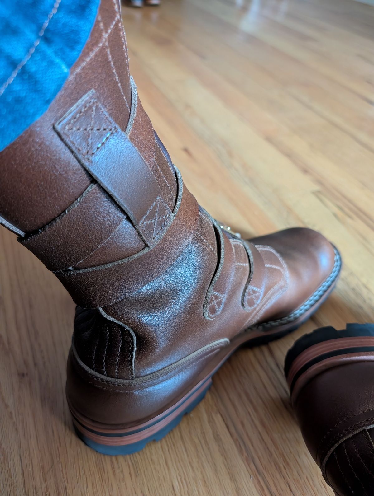 Photo by alkemest on September 21, 2025 of the Nicks TankerPro in Ember Waxed Flesh.