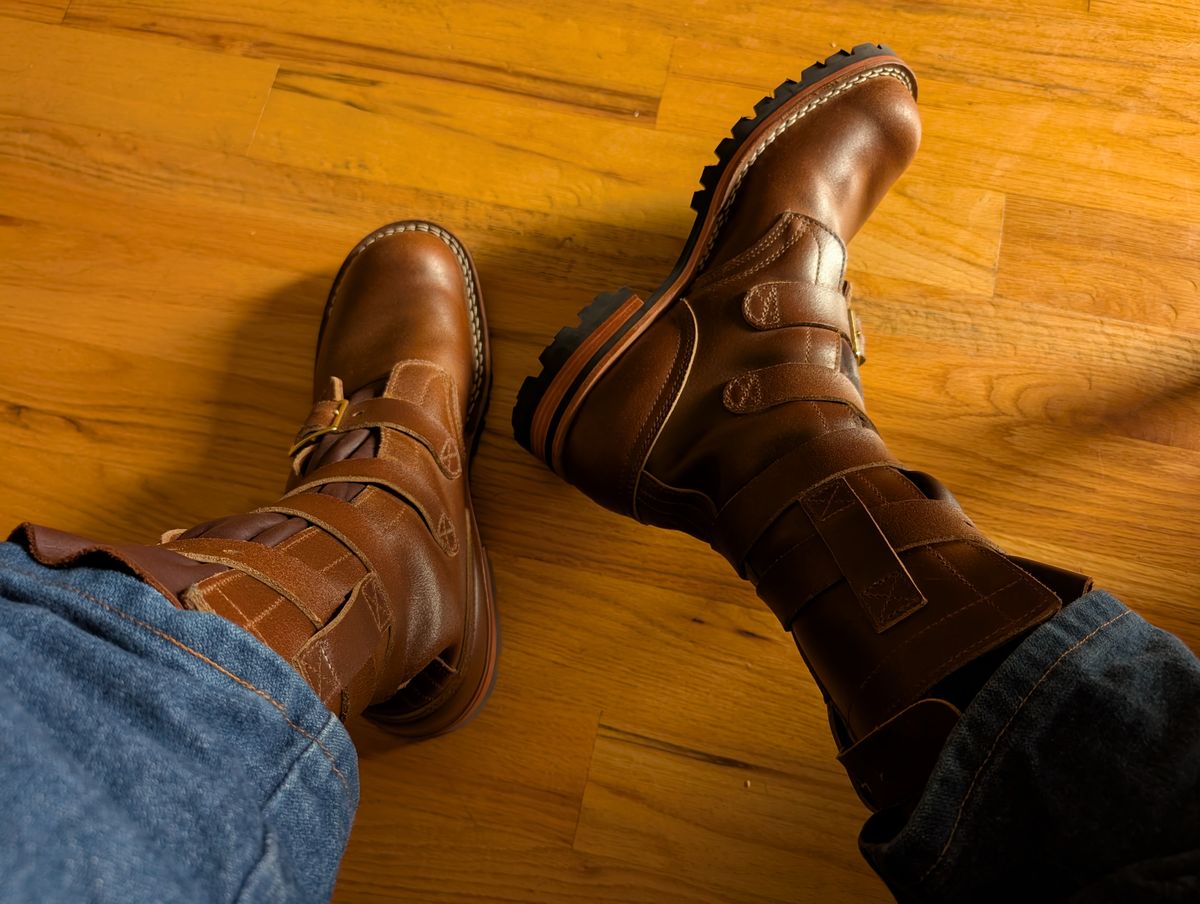 Photo by alkemest on September 21, 2025 of the Nicks TankerPro in Ember Waxed Flesh.