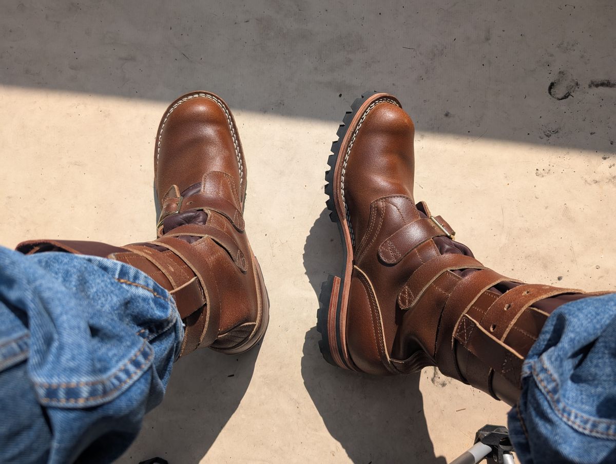 Photo by alkemest on September 25, 2025 of the Nicks TankerPro in Ember Waxed Flesh.