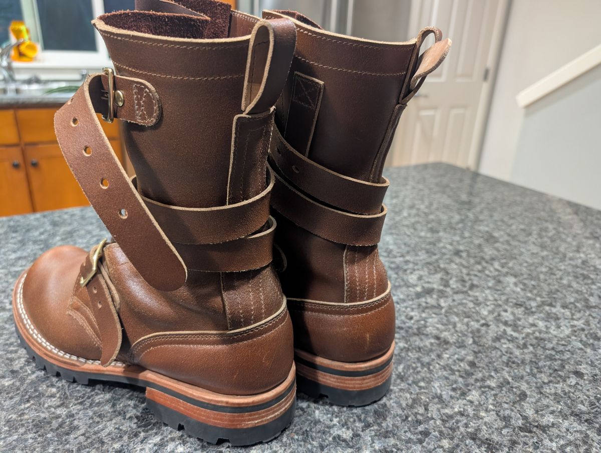 Photo by alkemest on October 1, 2025 of the Nicks TankerPro in Ember Waxed Flesh.