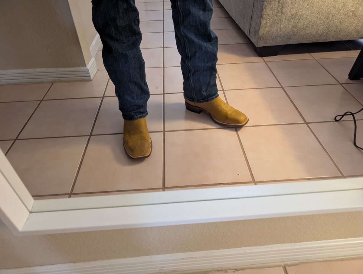 Photo by alkemest on April 1, 2026 of the Lucchese Cowboy Boots in Butterscotch Nubuck/Red Tulip Suede.