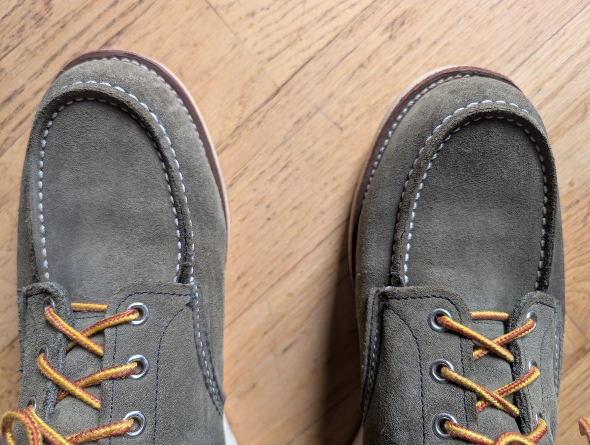 Photo by alkemest on October 27, 2025 of the Red Wing 8857 in Red Wing / S.B. Foot Loden Abilene Green Roughout.