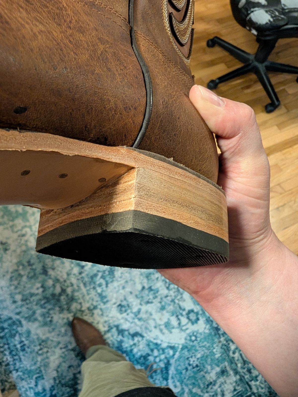 Photo by alkemest on April 29, 2025 of the Silverton Boots Ranch Boot in Honey.