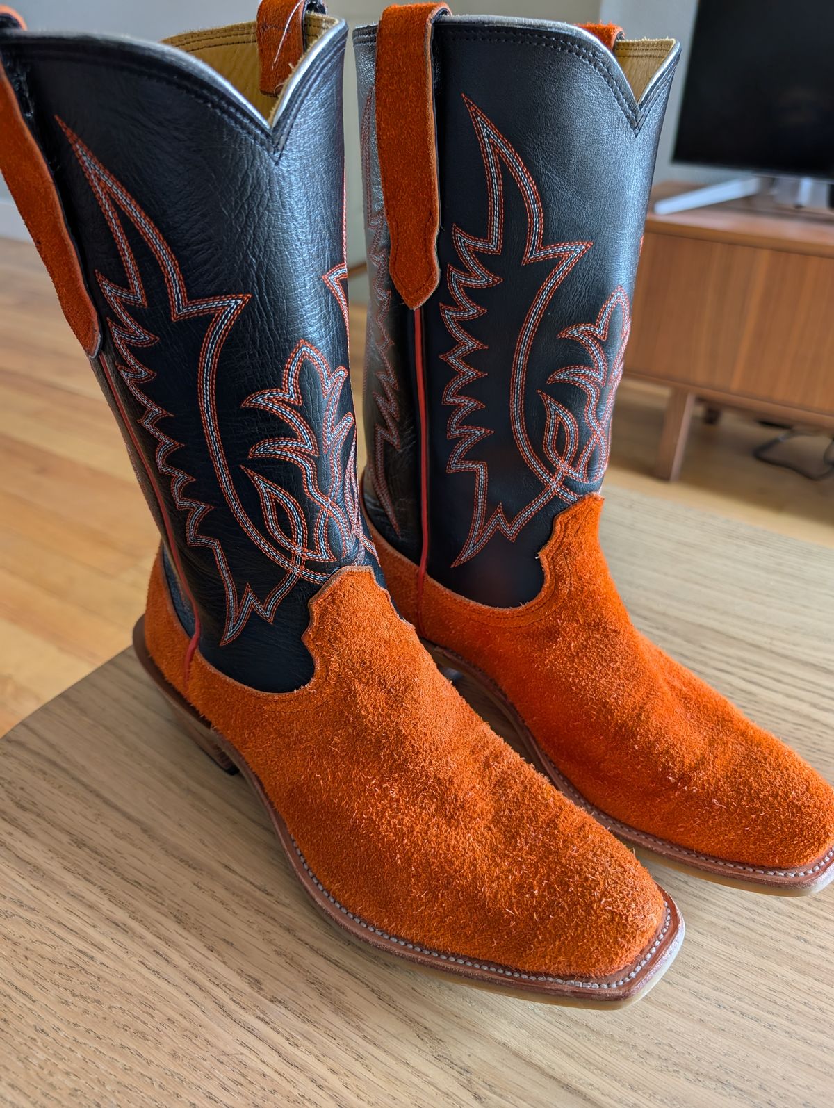 Photo by alkemest on July 9, 2025 of the Fenoglio Orange Roughout With Black Smooth Italian Uppers, Outpost Western Exclusive in Fenoglio Orange Roughout.