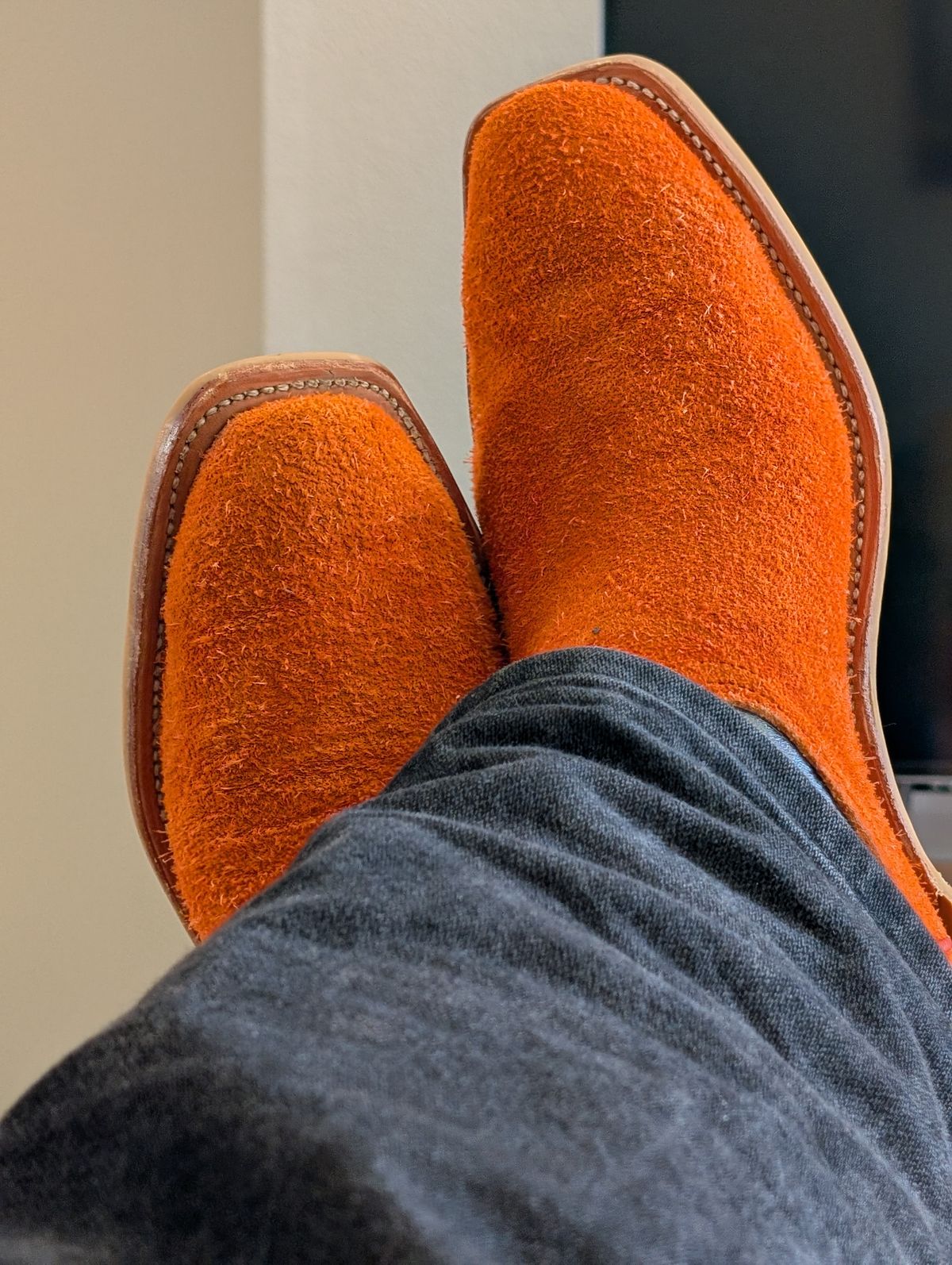 Photo by alkemest on July 15, 2025 of the Fenoglio Orange Roughout With Black Smooth Italian Uppers, Outpost Western Exclusive in Fenoglio Orange Roughout.