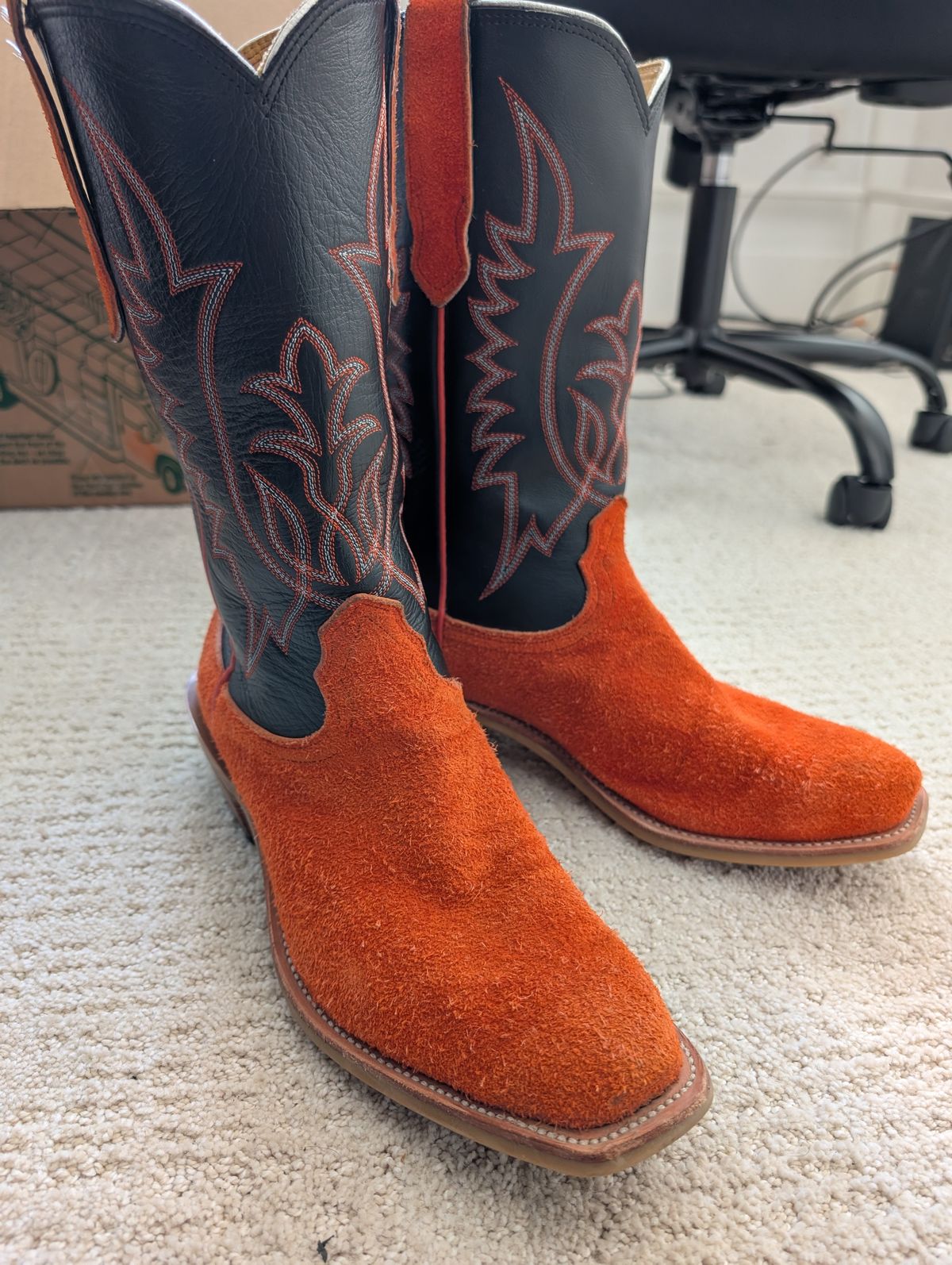 Photo by alkemest on July 23, 2025 of the Fenoglio Orange Roughout With Black Smooth Italian Uppers, Outpost Western Exclusive in Fenoglio Orange Roughout.