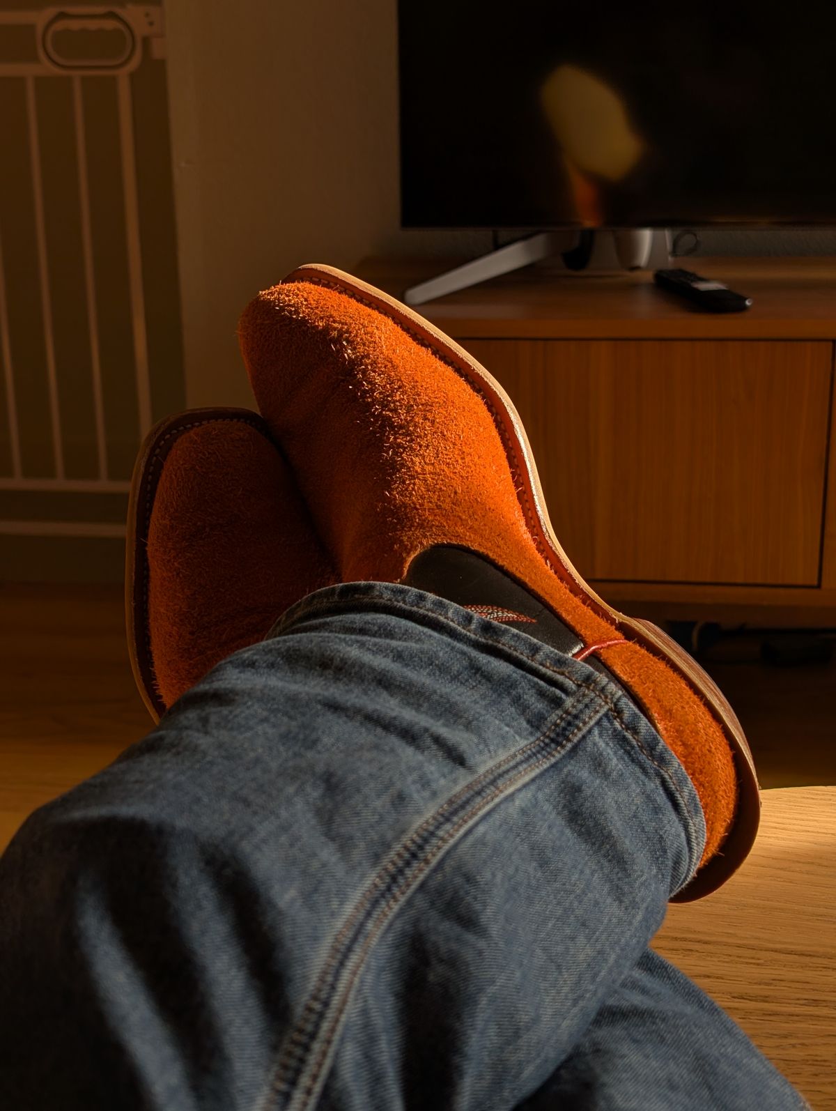 Photo by alkemest on November 2, 2025 of the Fenoglio Orange Roughout With Black Smooth Italian Uppers, Outpost Western Exclusive in Fenoglio Orange Roughout.