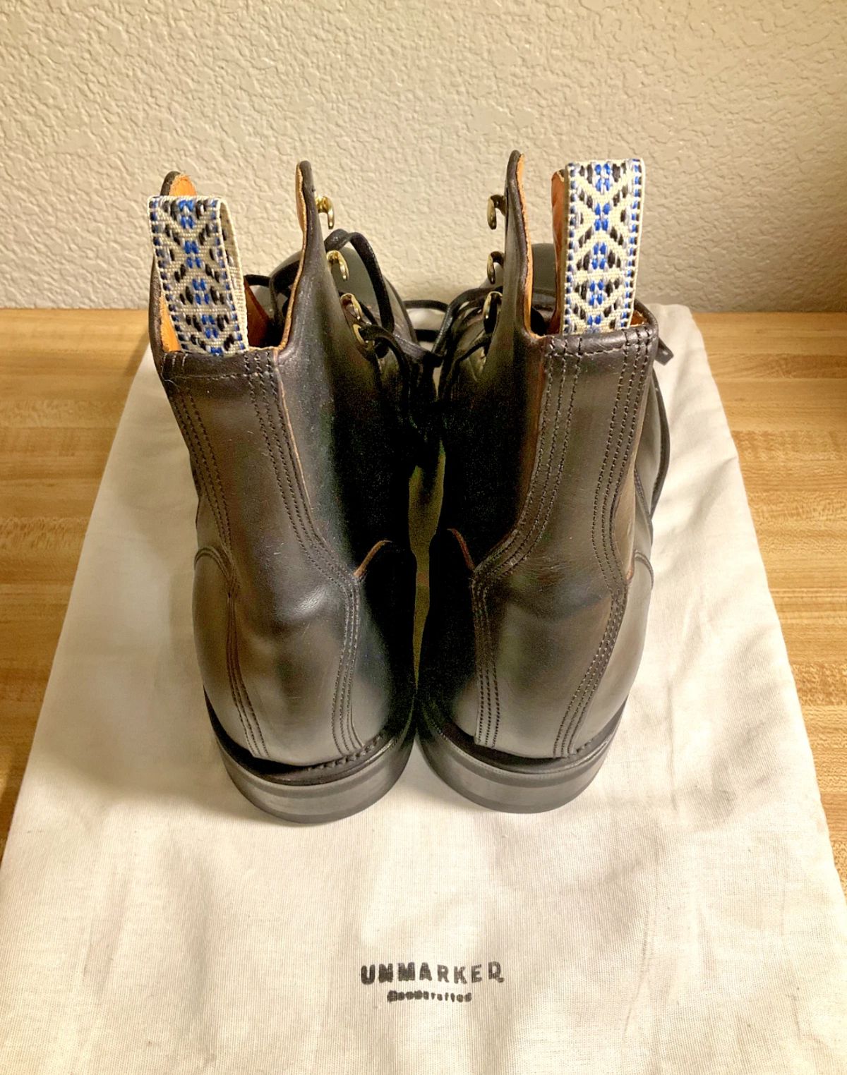 Photo by sprite on September 14, 2025 of the Unmarked DB Hunter Cap Toe in Horween Black Chromexcel.