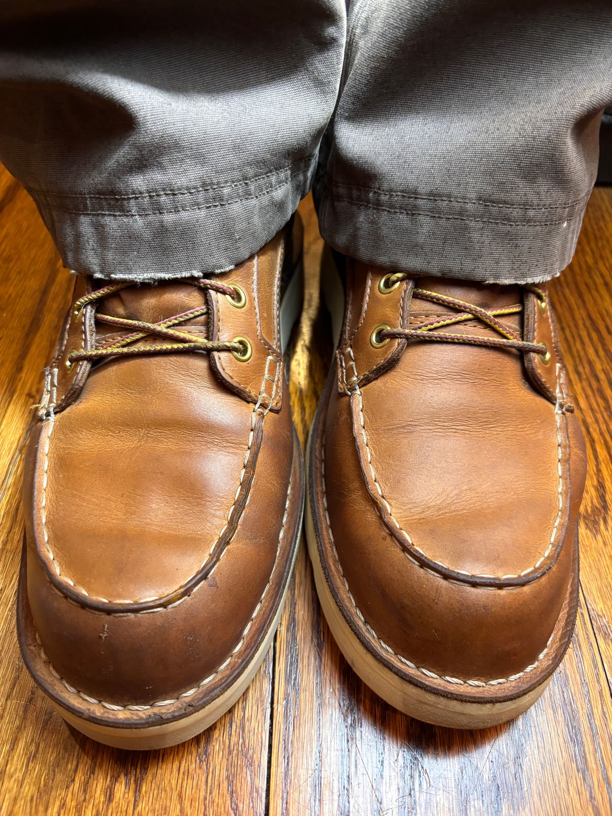 Photo by cjdigs on February 4, 2025 of the Danner Bull Run Moc in Danner / Wheat.