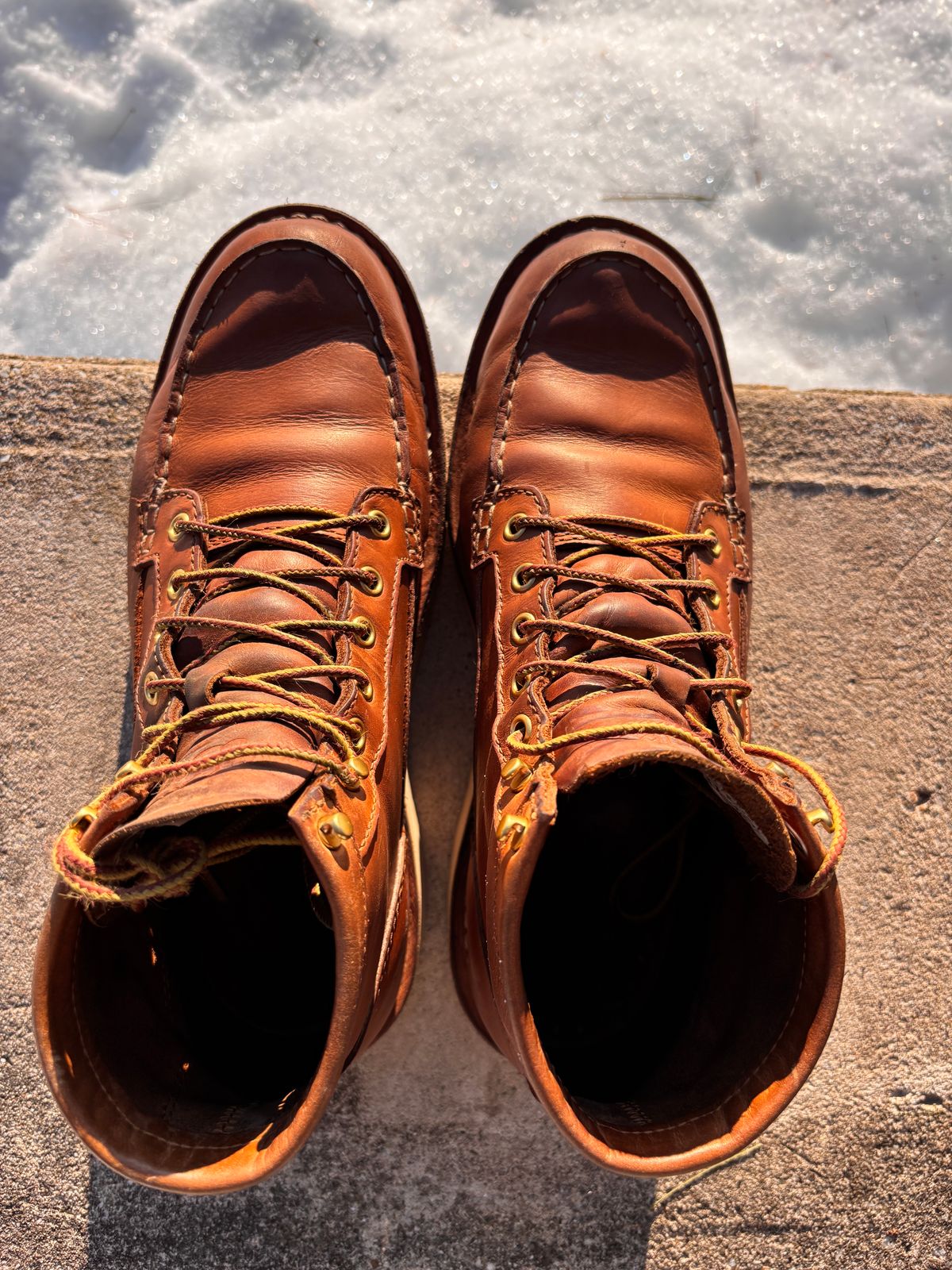 Photo by cjdigs on March 2, 2025 of the Danner Bull Run Moc in Danner / Wheat.