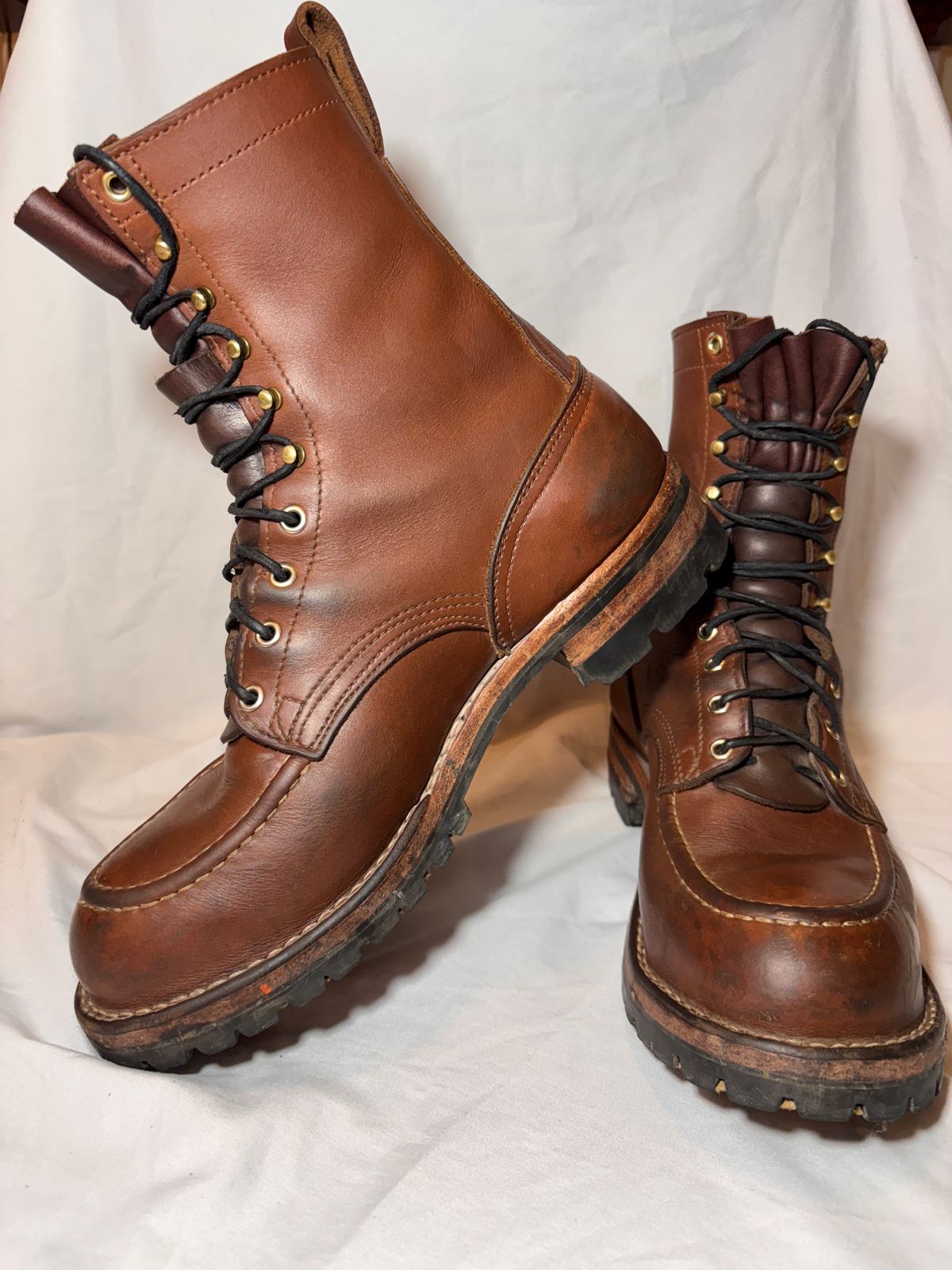 Photo by cjdigs on February 3, 2025 of the Nicks Builder Pro Moc Toe Steel Toe in Seidel 1964 Brown.