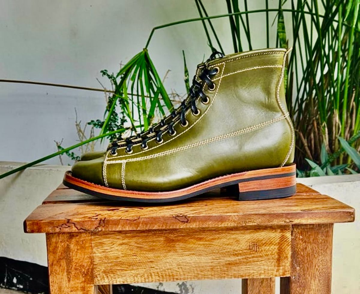 Photo by wjbarbon on October 3, 2025 of the Willie's Handmade Boots Pioneer Lace To Toe in Badalassi Carlo Oliva Minerva.