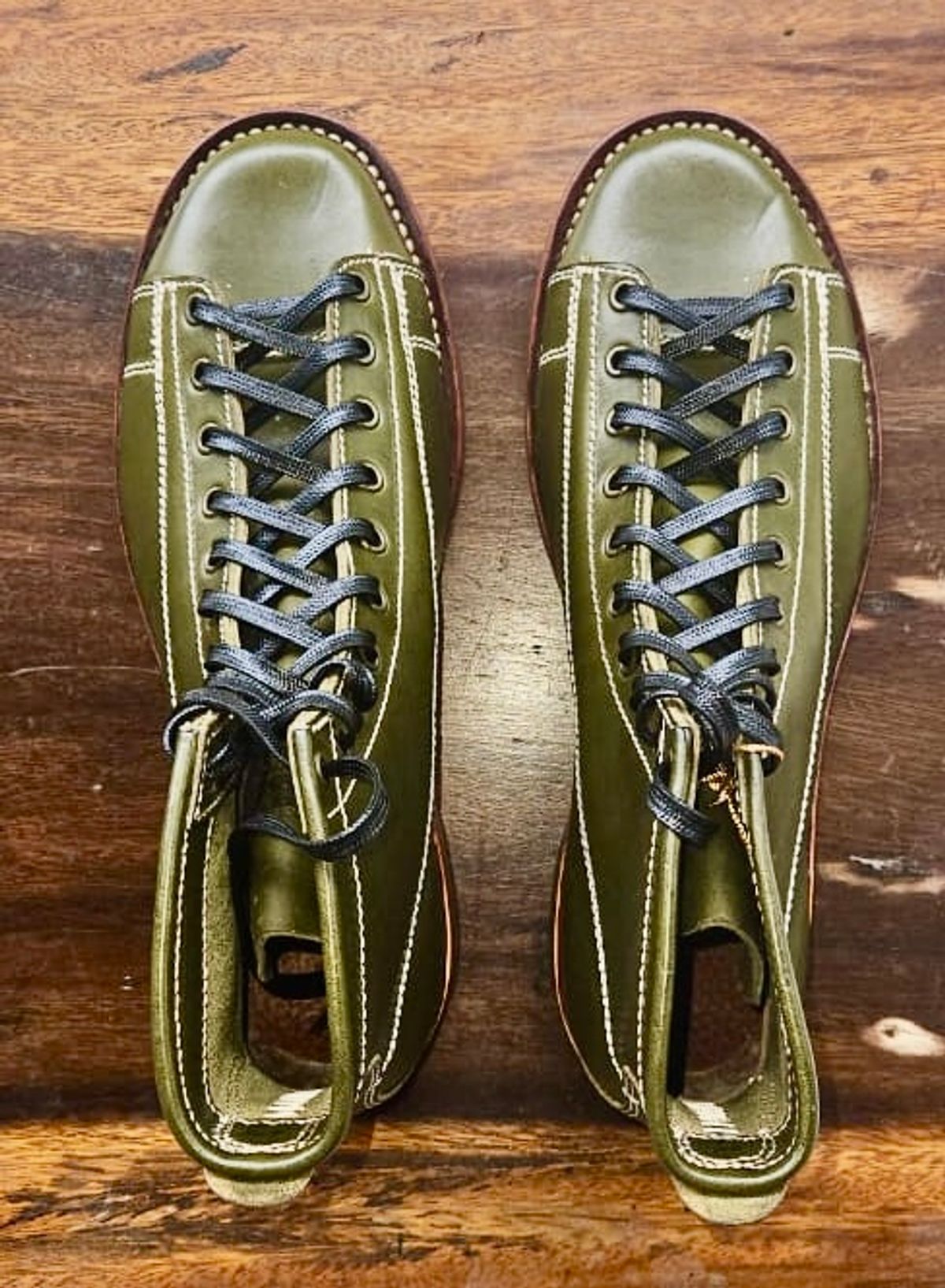 Photo by wjbarbon on October 3, 2025 of the Willie's Handmade Boots Pioneer Lace To Toe in Badalassi Carlo Oliva Minerva.