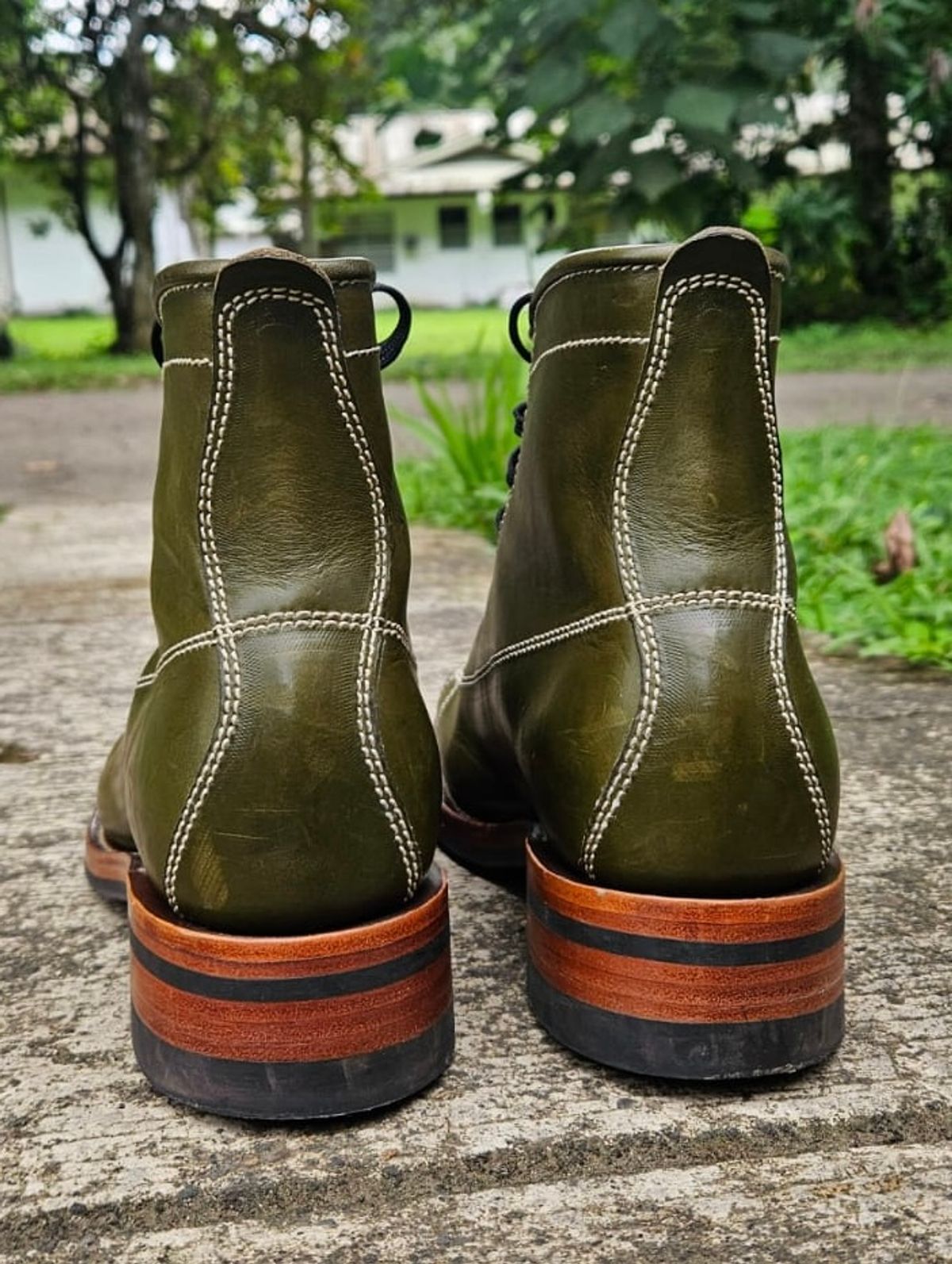 Photo by patinachroniclesDVO on November 1, 2025 of the Willie's Handmade Boots Pioneer Lace To Toe in Badalassi Carlo Oliva Minerva.