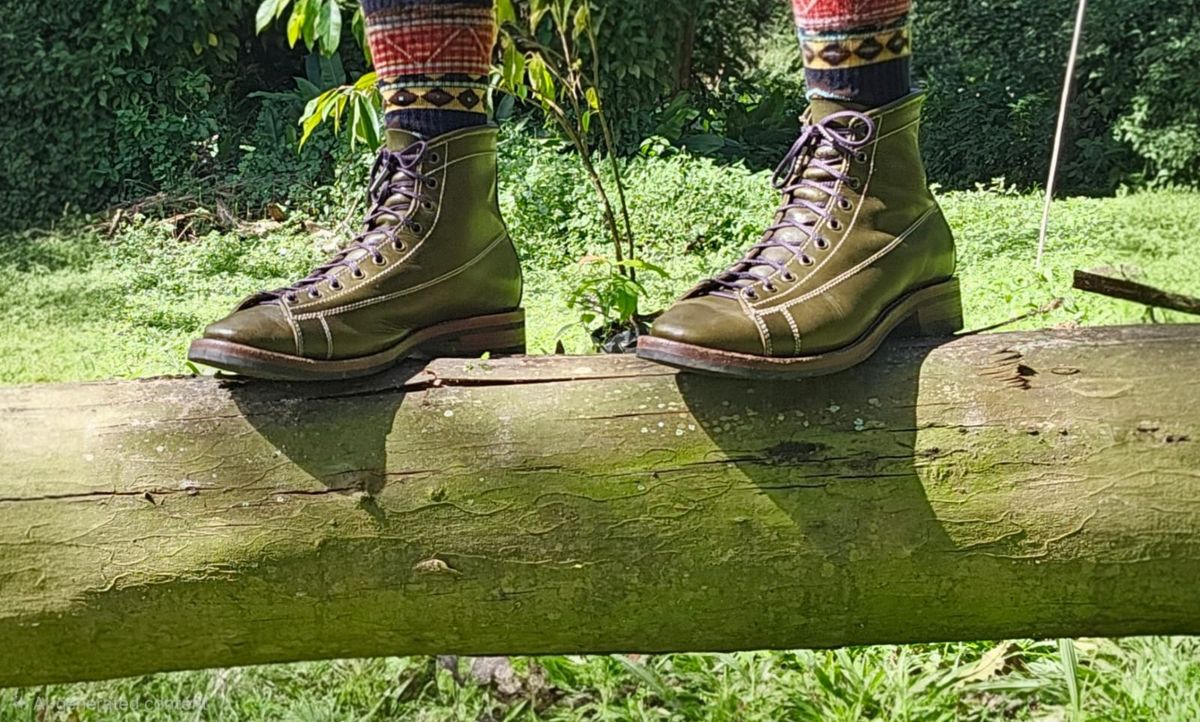 Photo by patinachroniclesDVO on January 3, 2026 of the Willie's Handmade Boots Pioneer Lace To Toe in Badalassi Carlo Oliva Minerva.