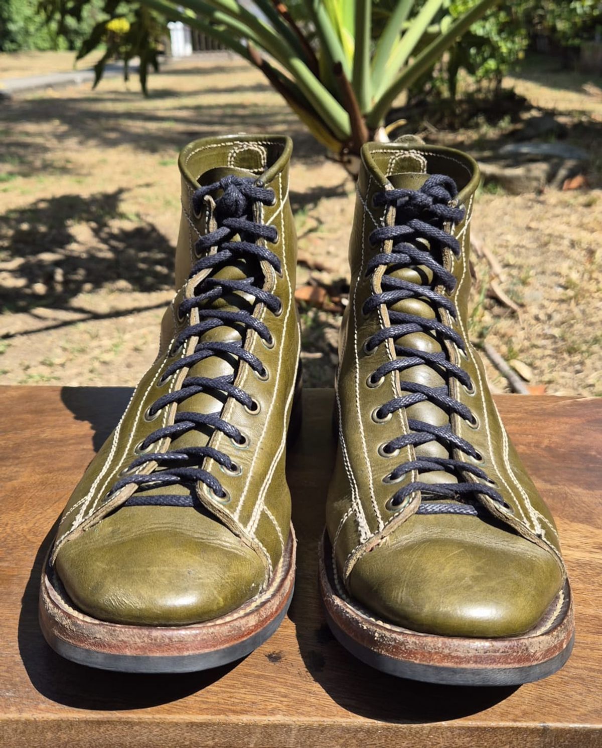 Photo by patinachroniclesDVO on April 5, 2026 of the Willie's Handmade Boots Pioneer Lace To Toe in Badalassi Carlo Oliva Minerva.