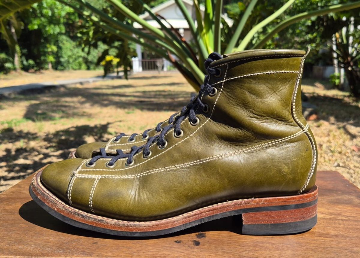 Photo by patinachroniclesDVO on April 5, 2026 of the Willie's Handmade Boots Pioneer Lace To Toe in Badalassi Carlo Oliva Minerva.