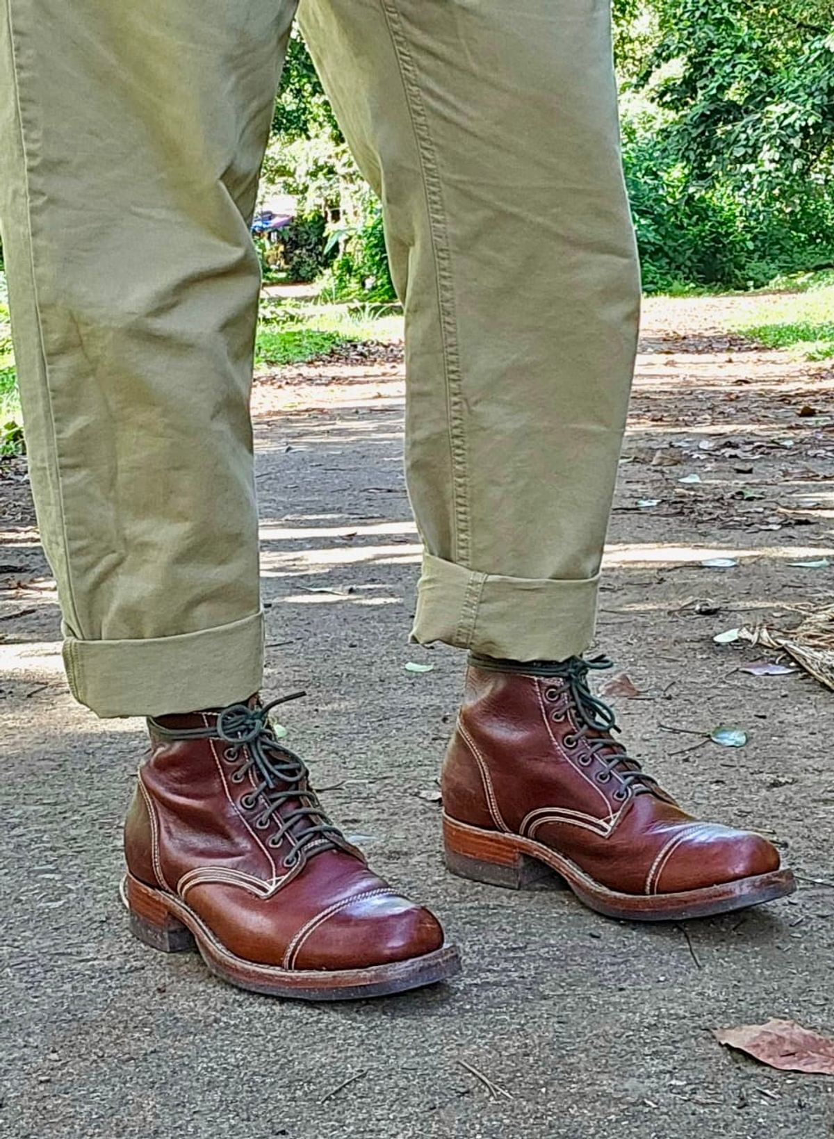 Photo by patinachroniclesDVO on January 3, 2026 of the Willie's Handmade Boots Cap Toe Service Boot in Horween Brown Chromexcel.