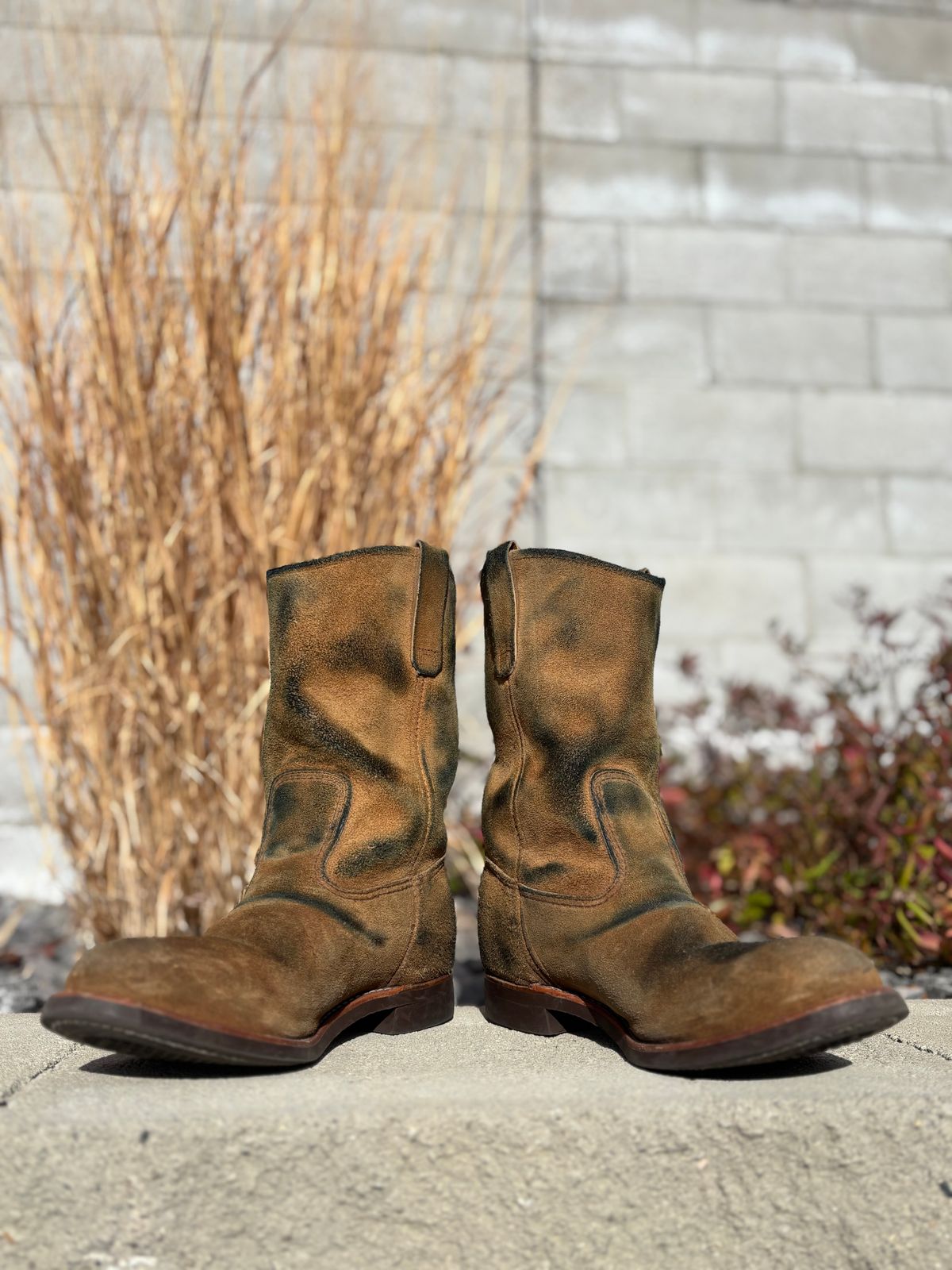 Photo by winters_8 on January 2, 2026 of the Red Wing Pecos in S.B. Foot Hawthorne Muleskinner.