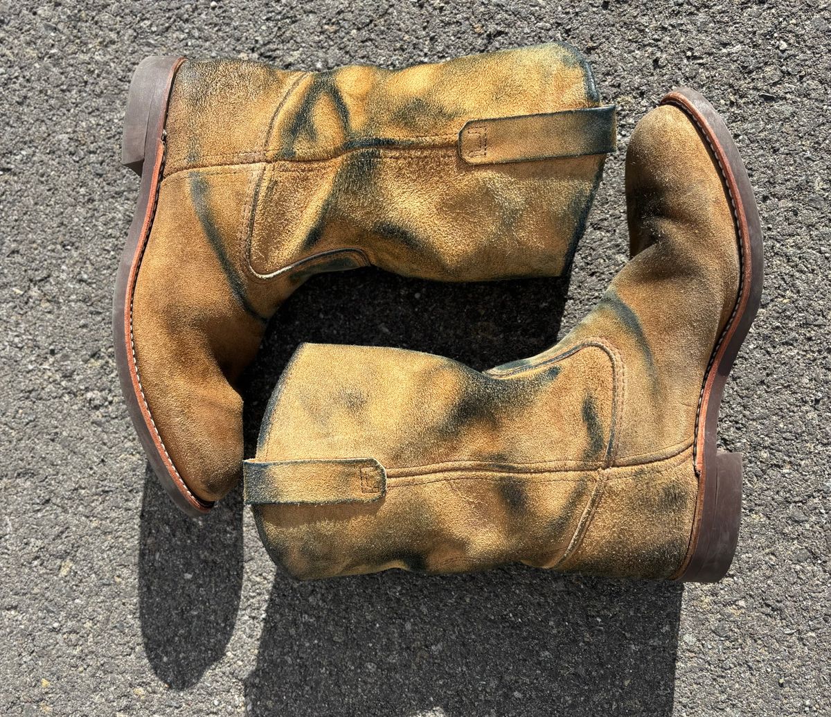 Photo by winters_8 on January 2, 2026 of the Red Wing Pecos in S.B. Foot Hawthorne Muleskinner.