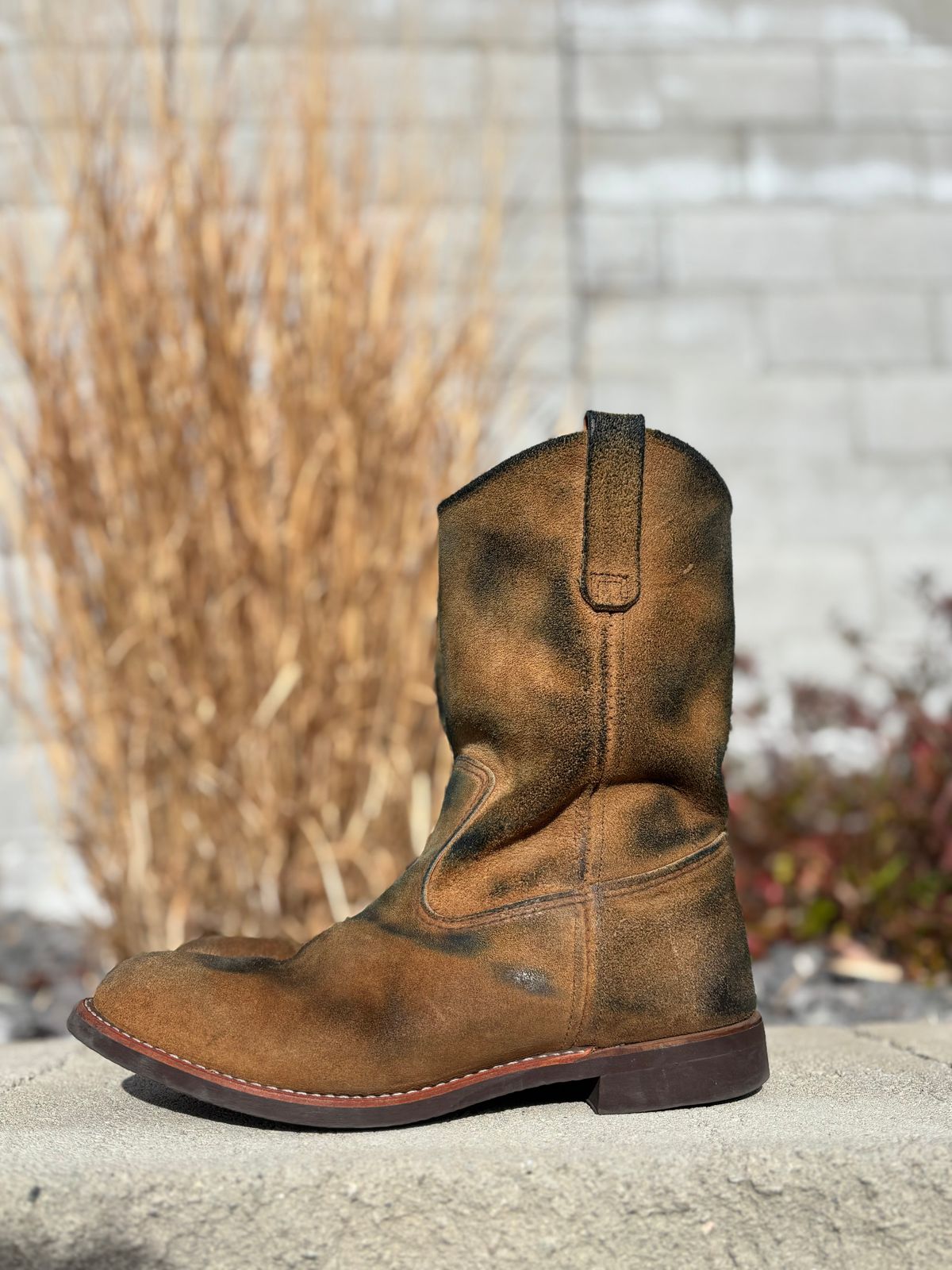 Photo by winters_8 on January 2, 2026 of the Red Wing Pecos in S.B. Foot Hawthorne Muleskinner.