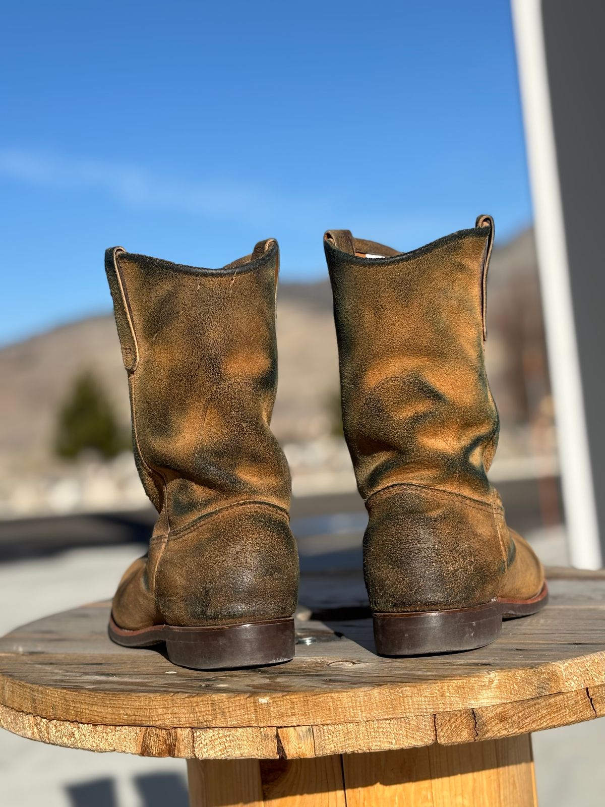 Photo by winters_8 on February 1, 2026 of the Red Wing Pecos in S.B. Foot Hawthorne Muleskinner.