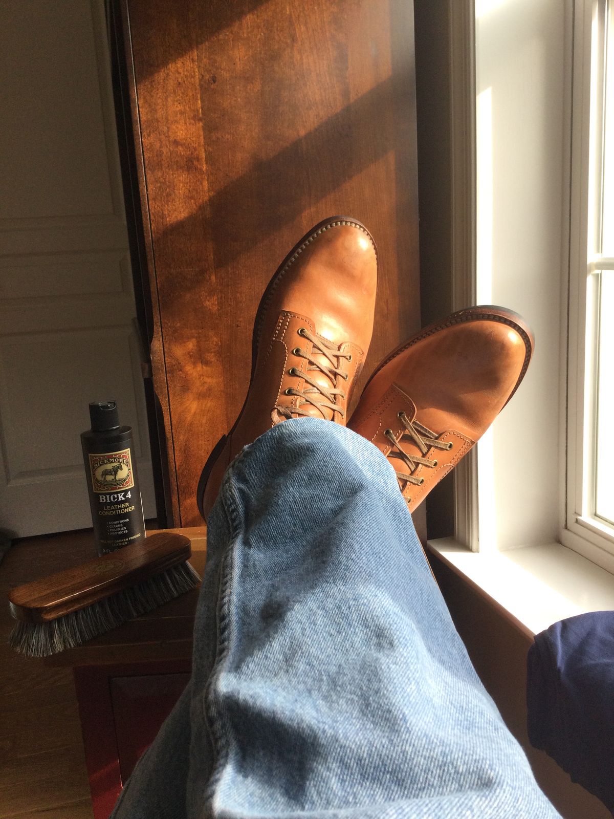 Photo by lastcsm on December 5, 2025 of the Oldspeed MFG Service Boot 6” in Horween Russet Horsehide Strips.